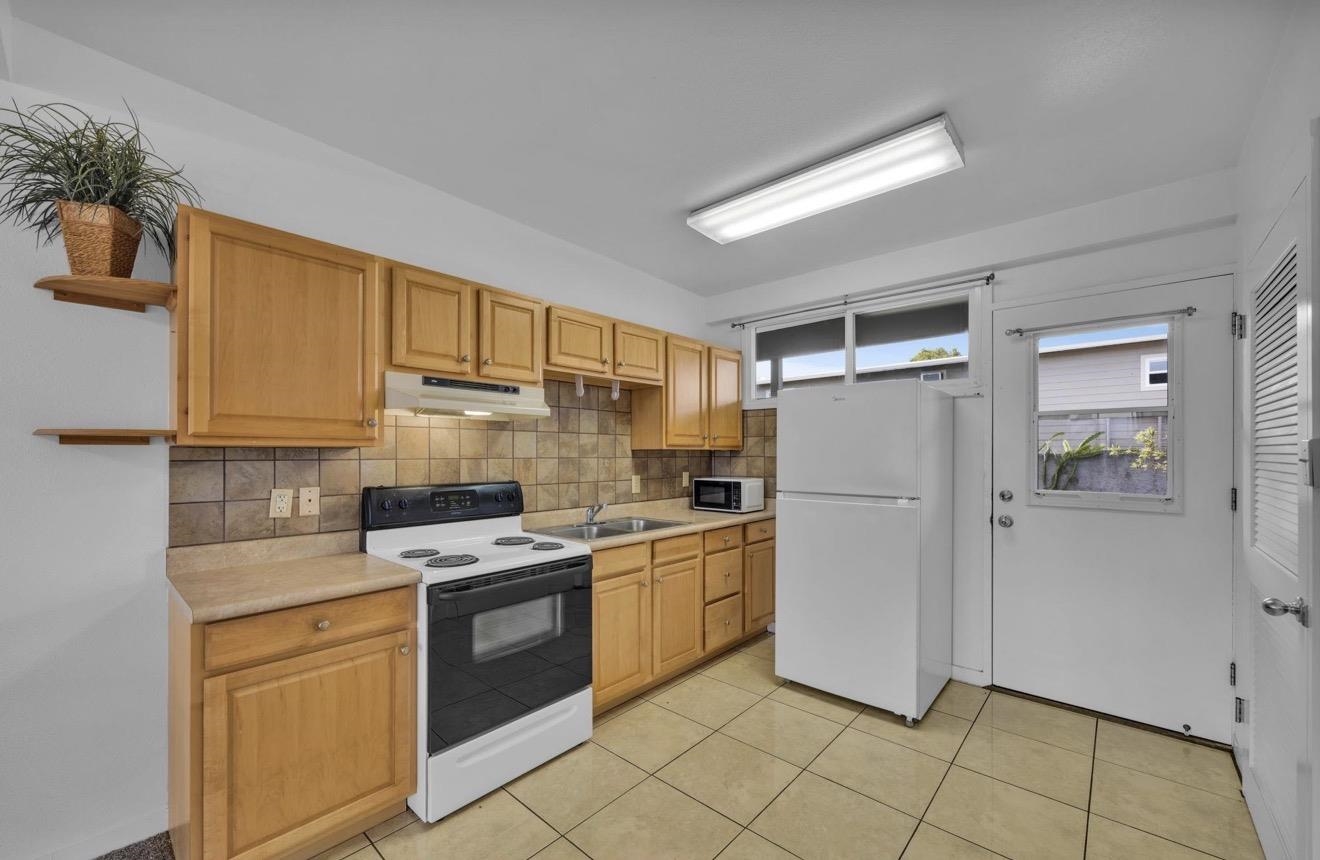 471 Liholiho St Property Photo 8