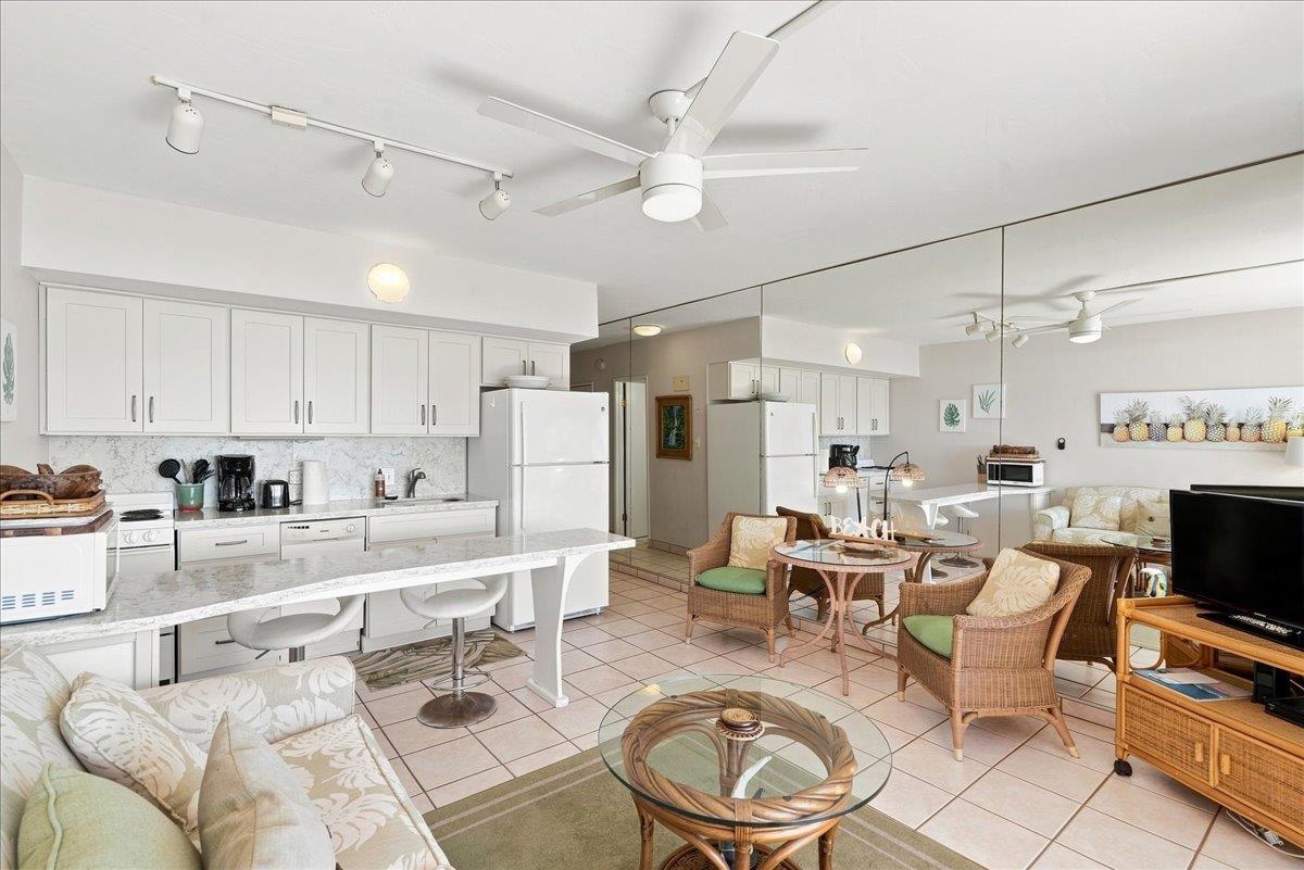 3959 Lower Honoapillani Rd Property Photo 14