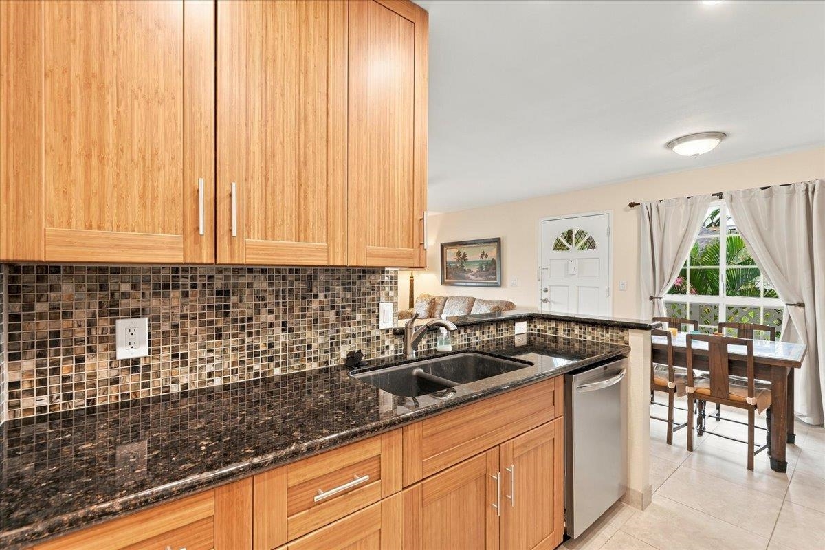 160 Keonekai Rd Property Photo 12