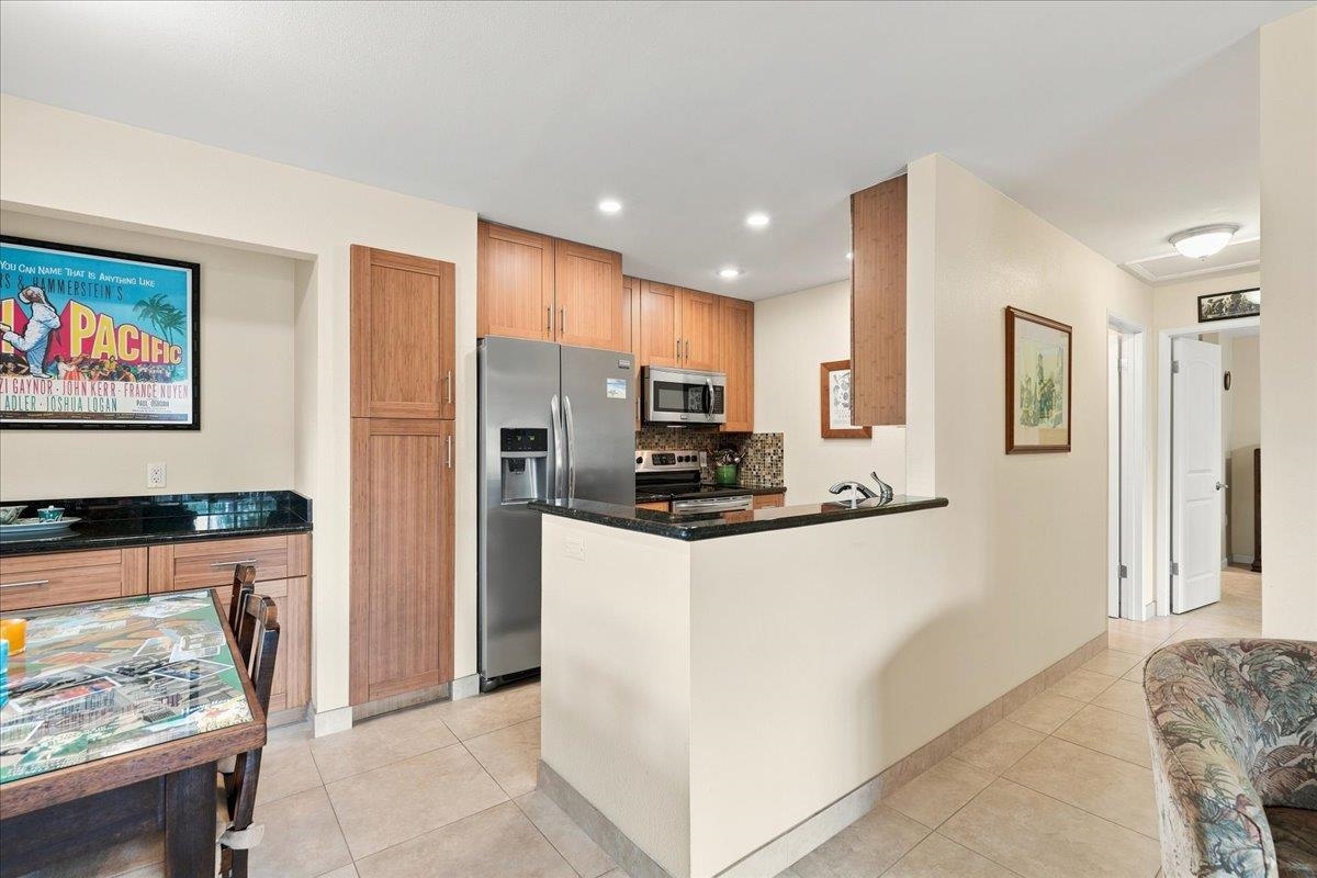 160 Keonekai Rd Property Photo 13