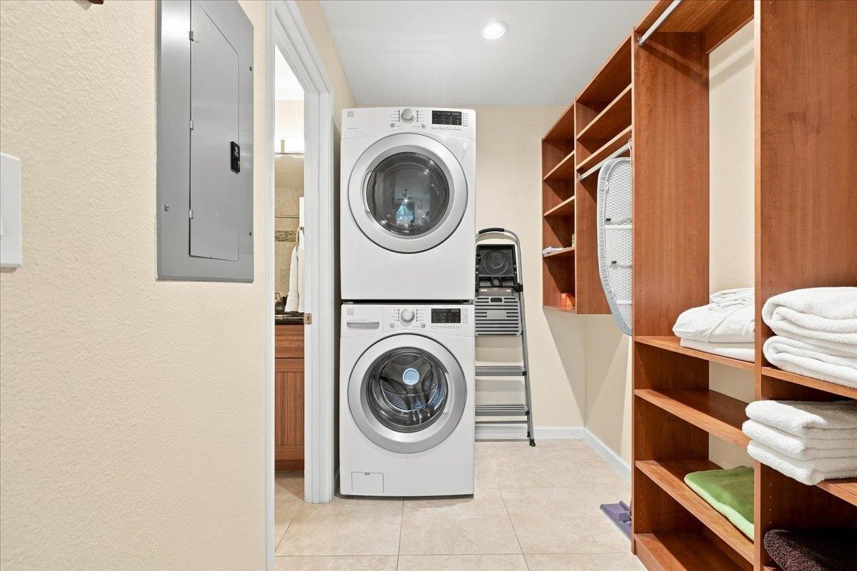 160 Keonekai Rd Property Photo 22