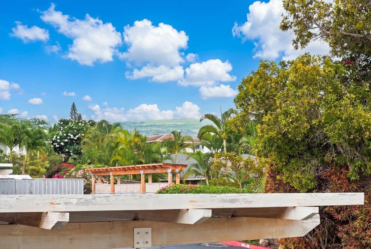 160 Keonekai Rd Property Photo 31