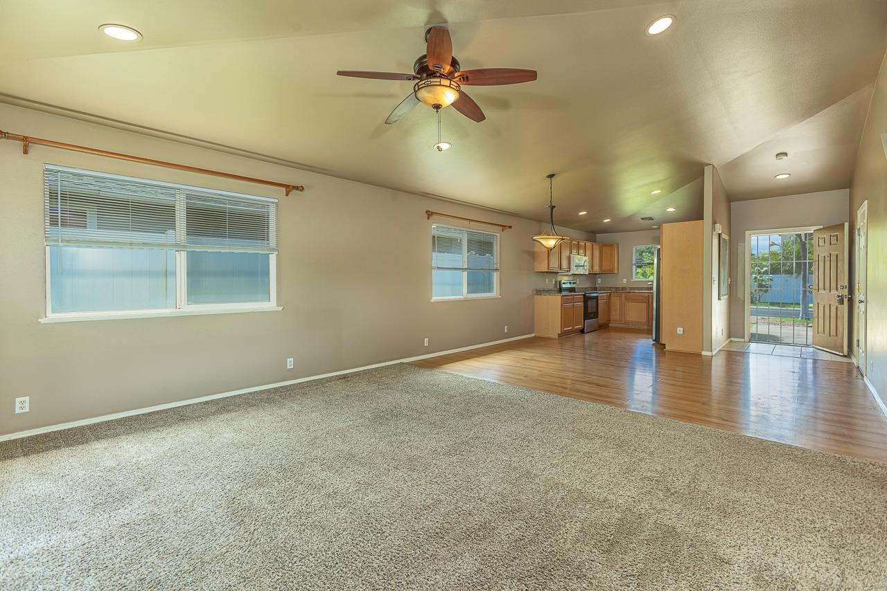 226 Luakaha Cir Property Photo 3