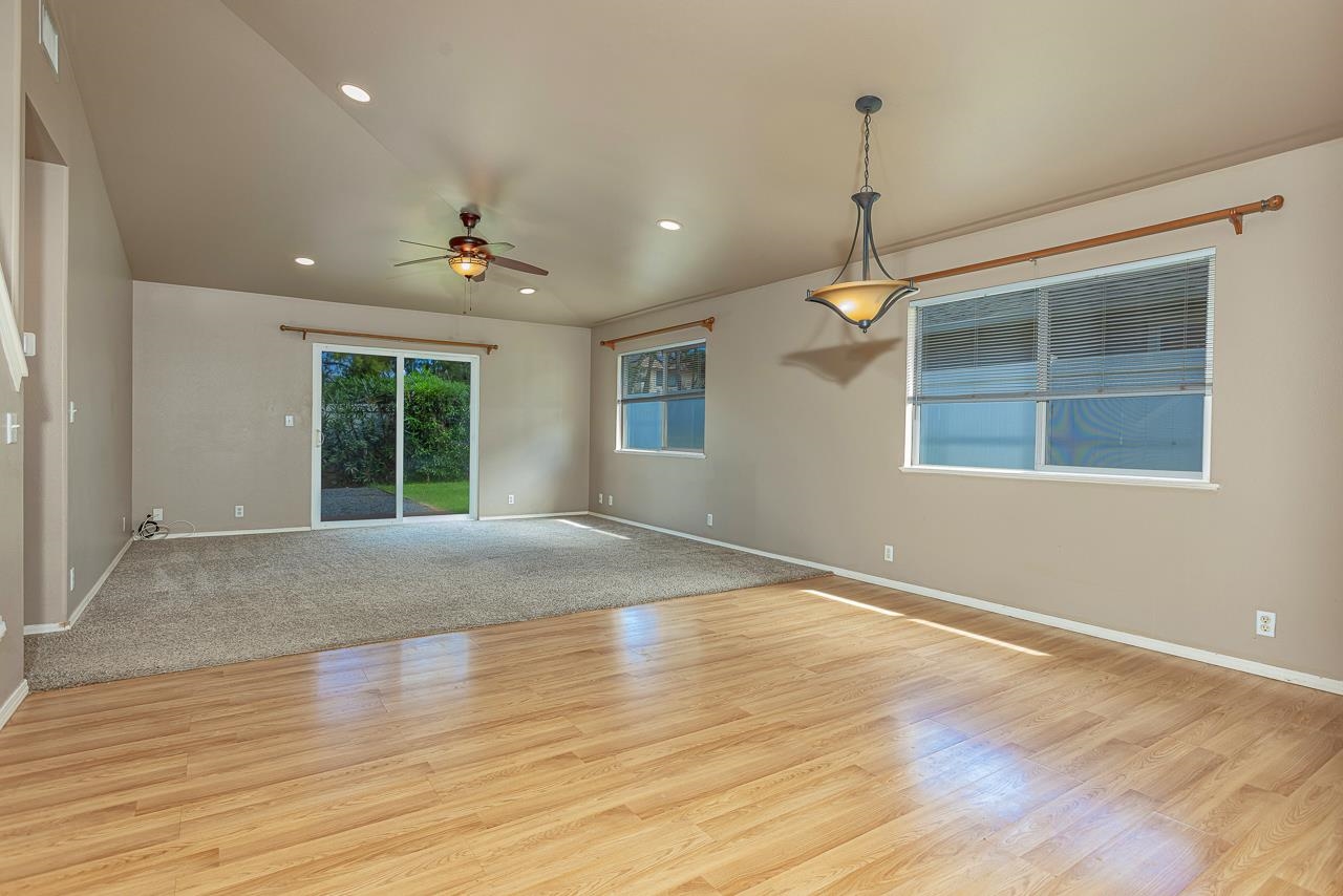 226 Luakaha Cir Property Photo 4