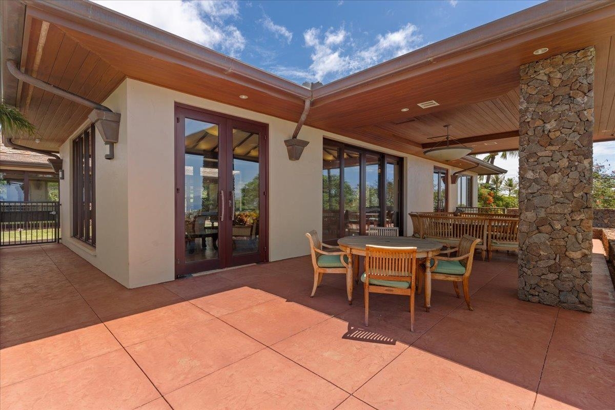 995 Anapuni Pl Property Photo 40