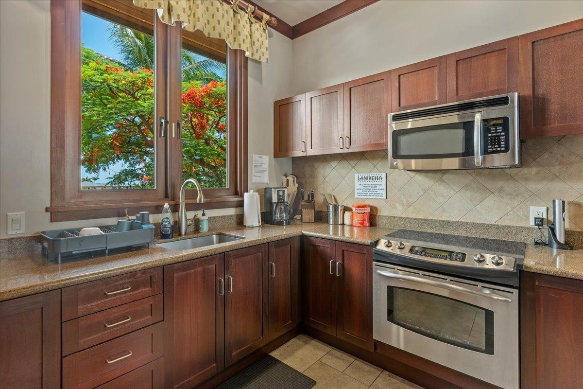 995 Anapuni Pl Property Photo 41