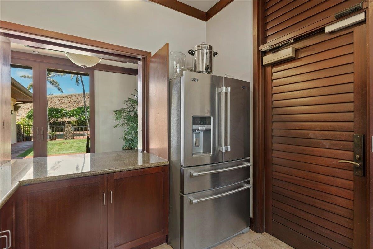 995 Anapuni Pl Property Photo 42