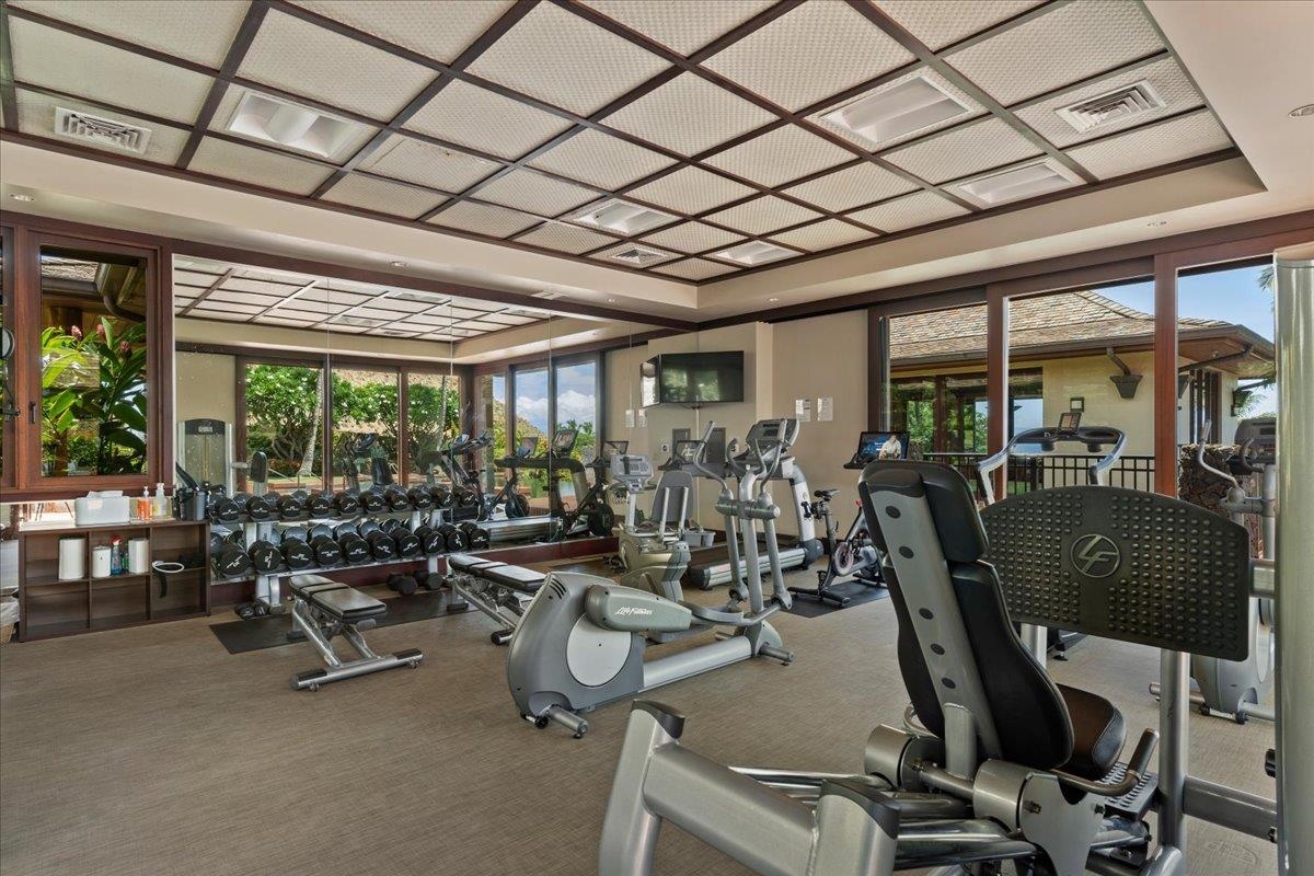 995 Anapuni Pl Property Photo 43