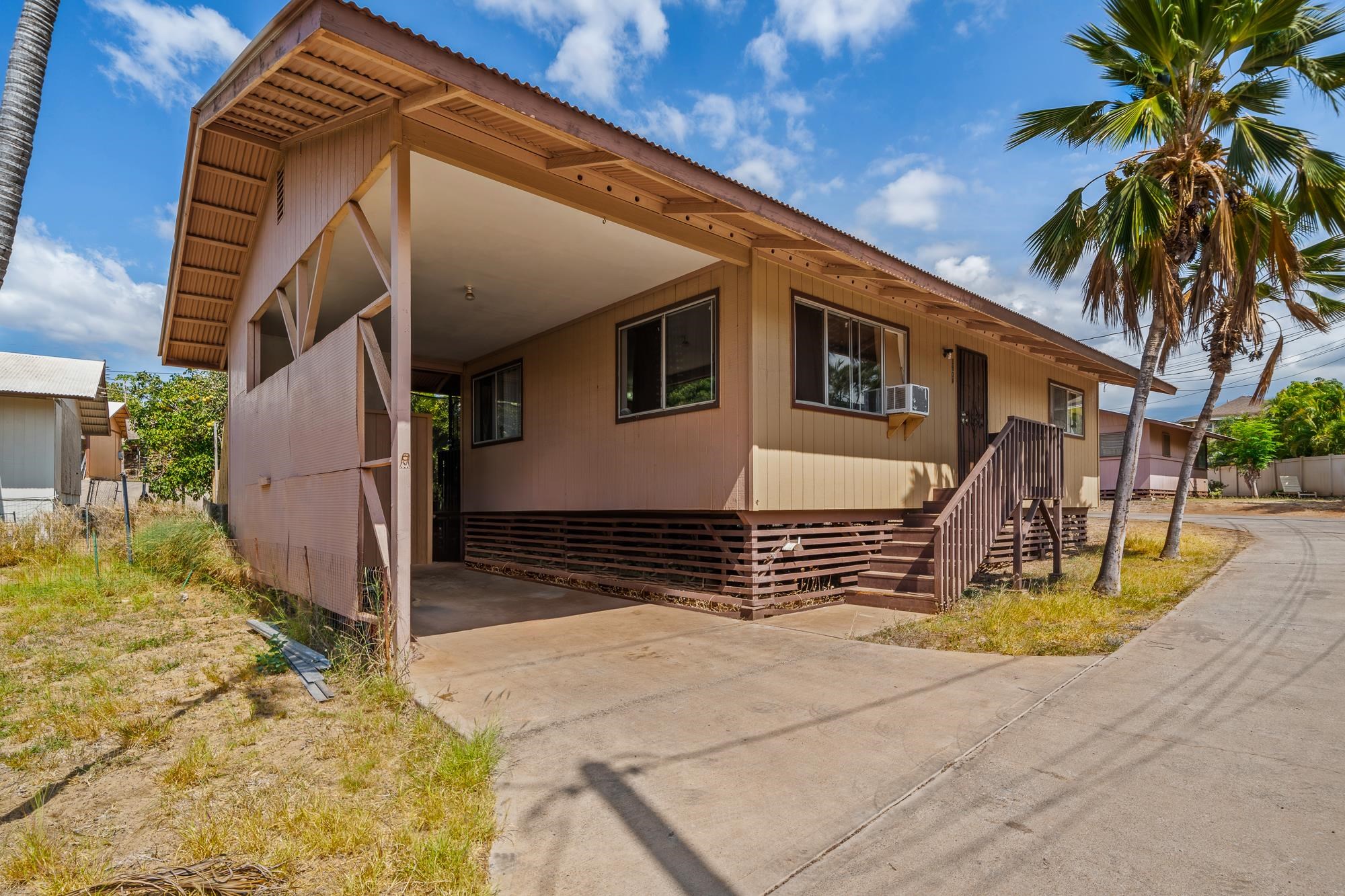 390 Auhana Rd Property Photo 2