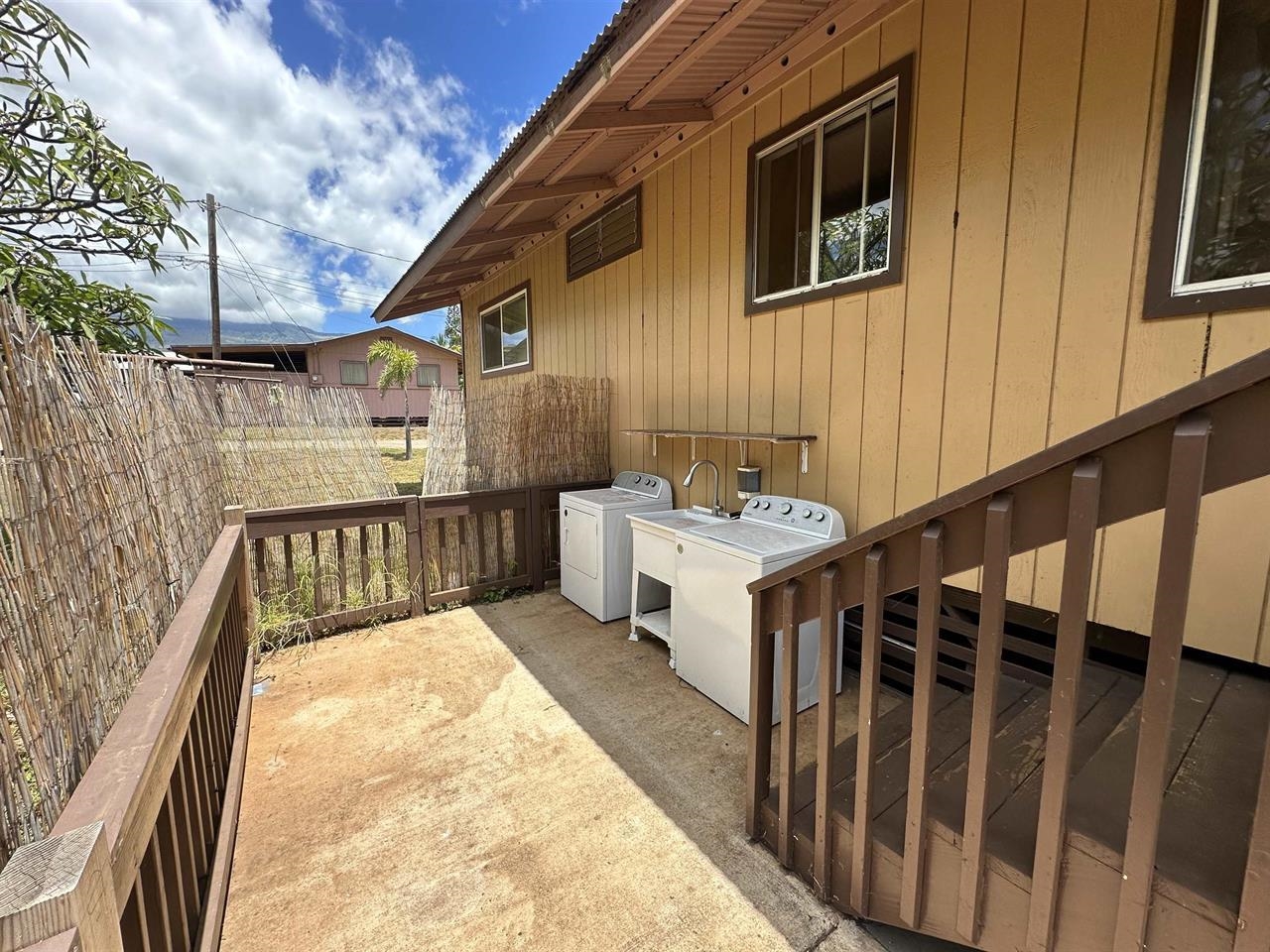 390 Auhana Rd Property Photo 22