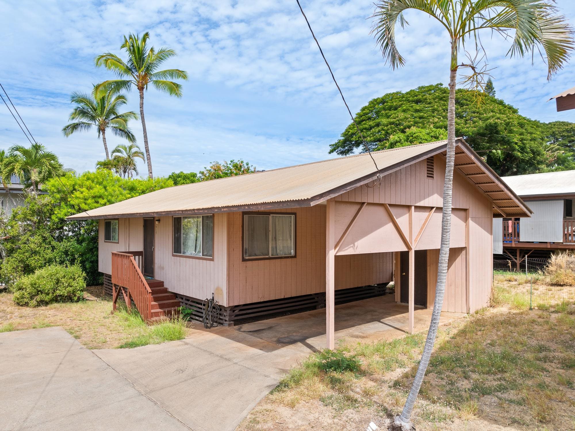 390 Auhana Rd Property Photo 2