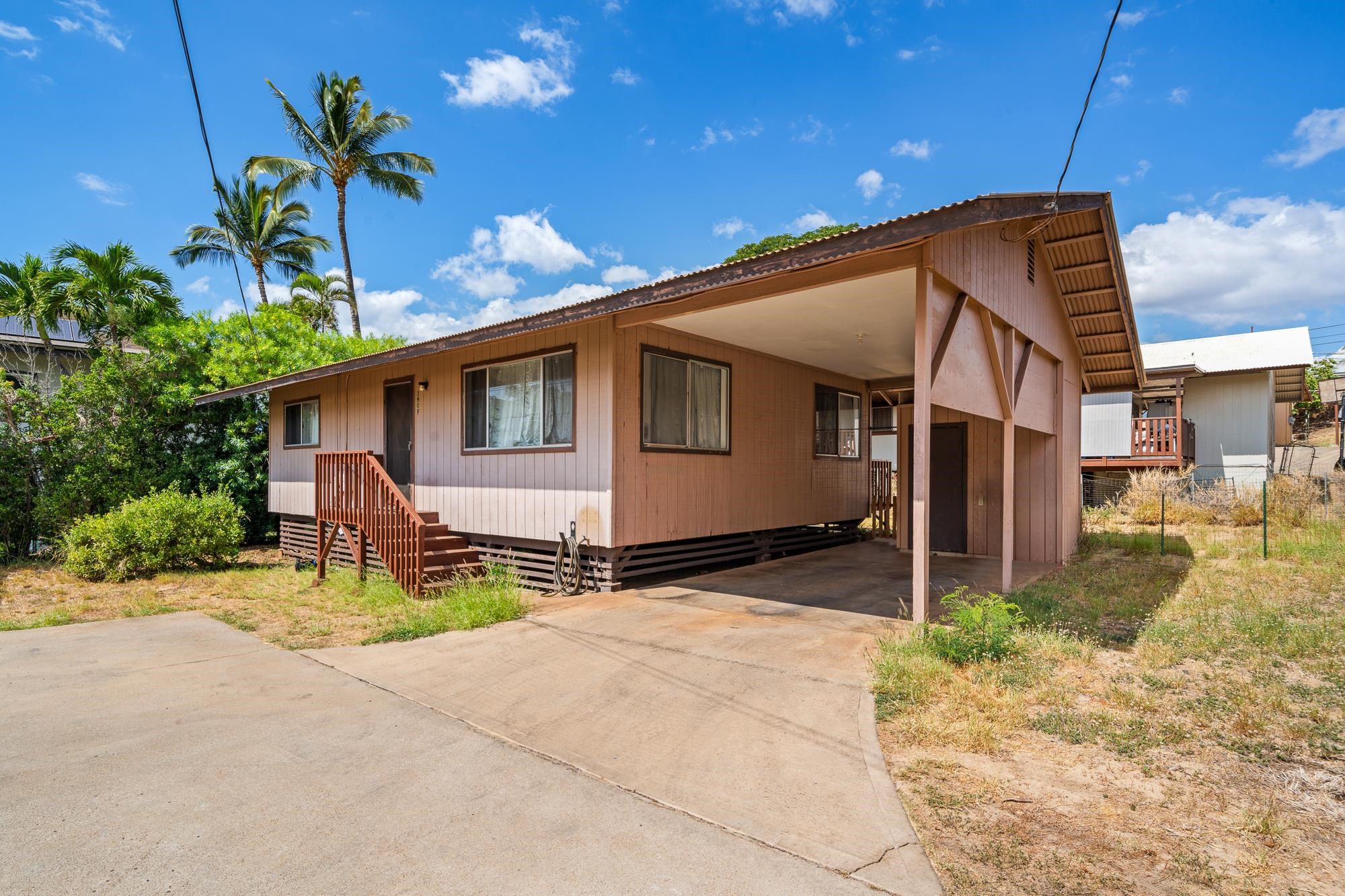 390 Auhana Rd Property Photo 3
