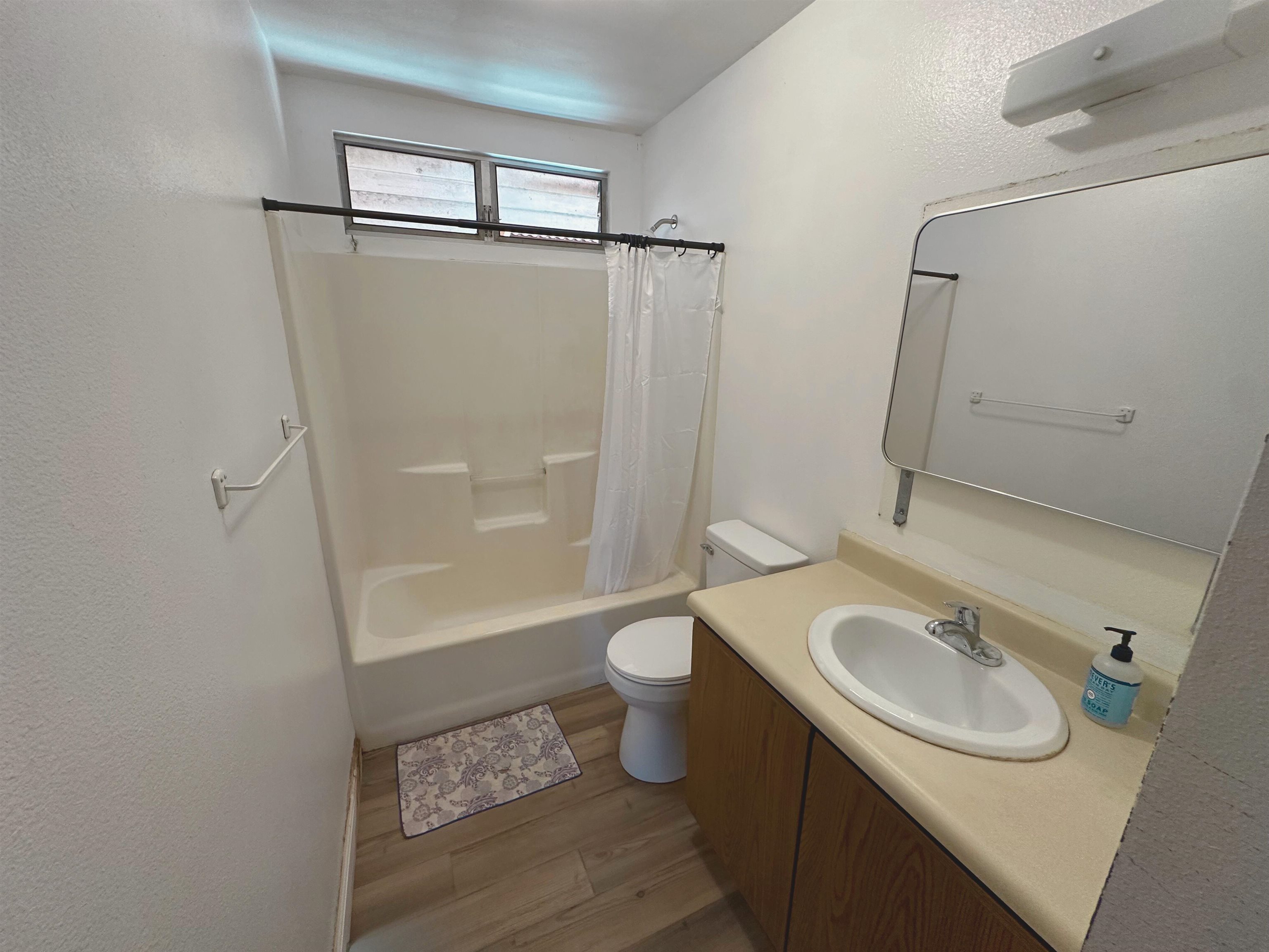 390 Auhana Rd Property Photo 8