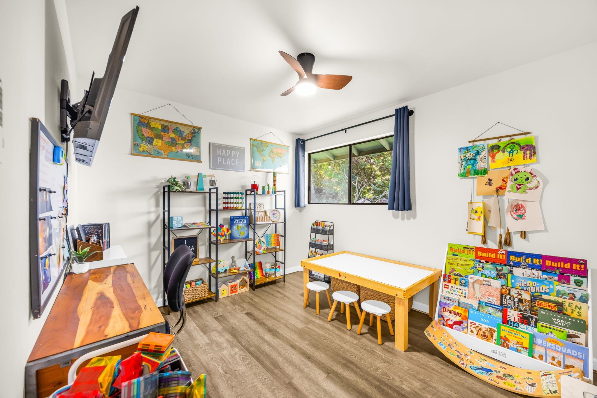 742 Kekona Pl Property Photo 24