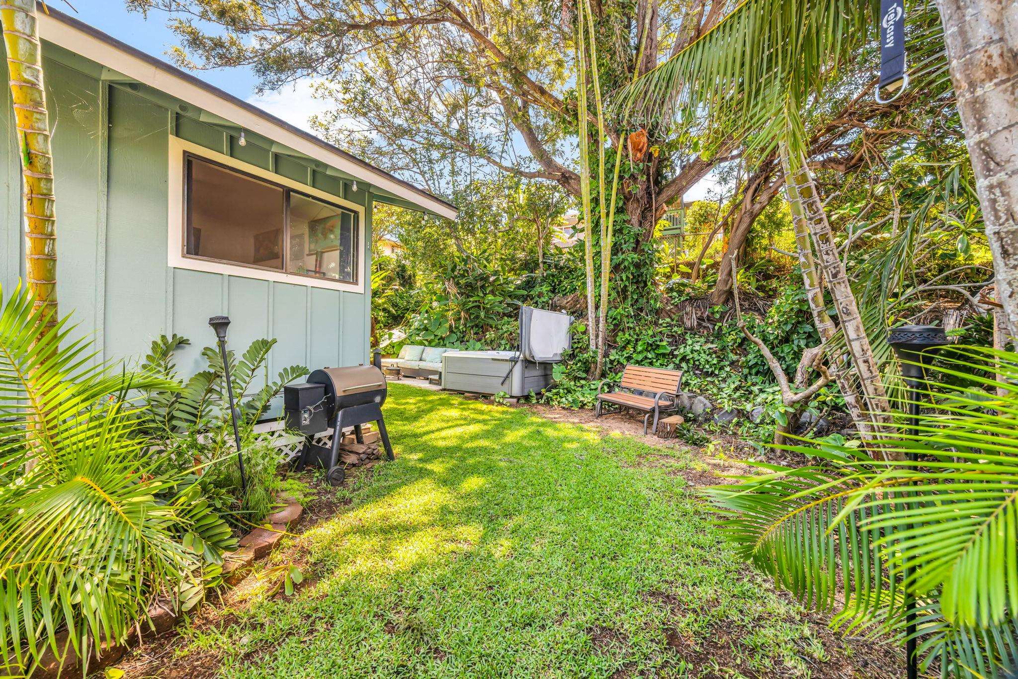 742 Kekona Pl Property Photo 42