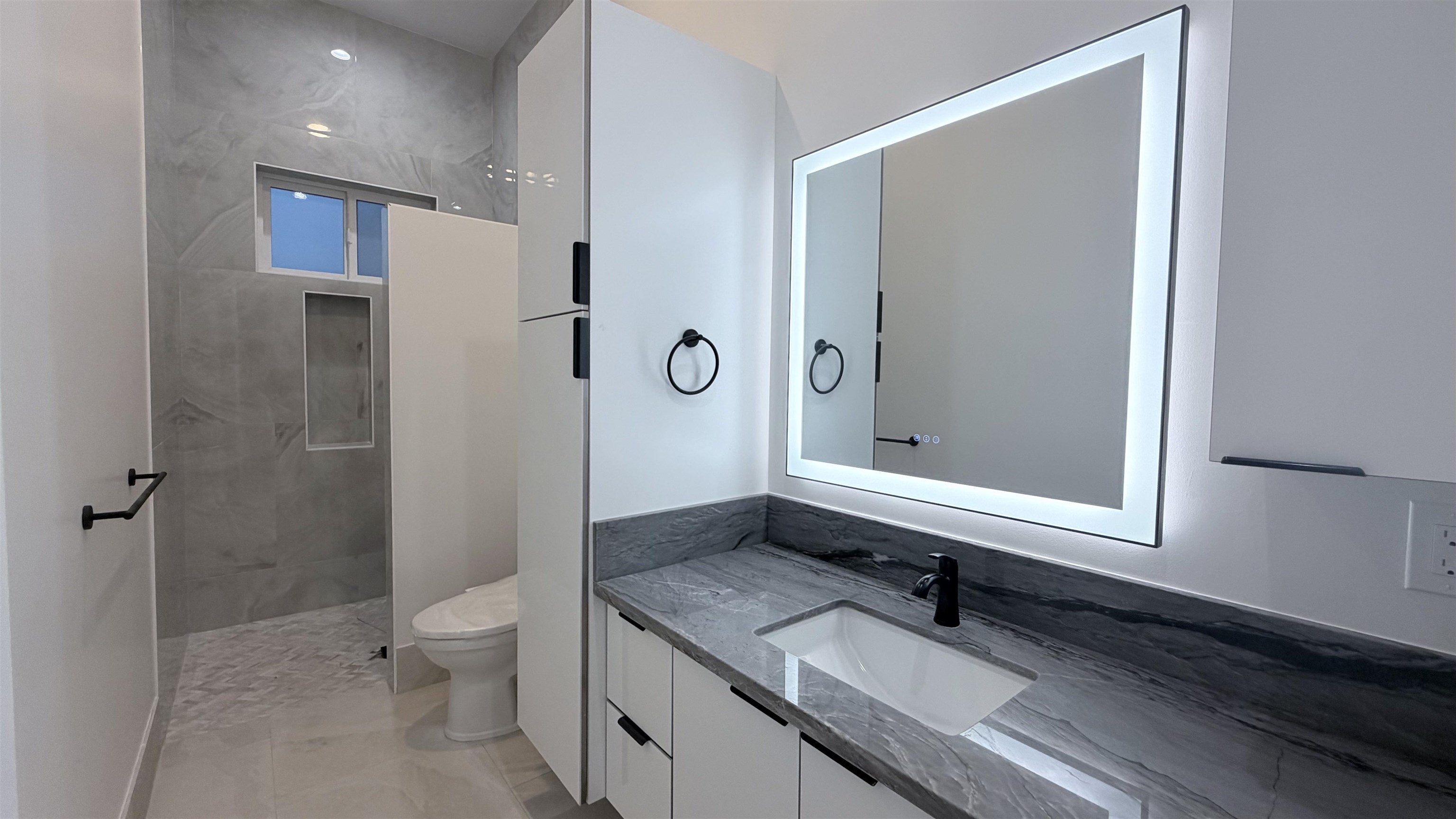 173 Huahua Pl Property Photo 26