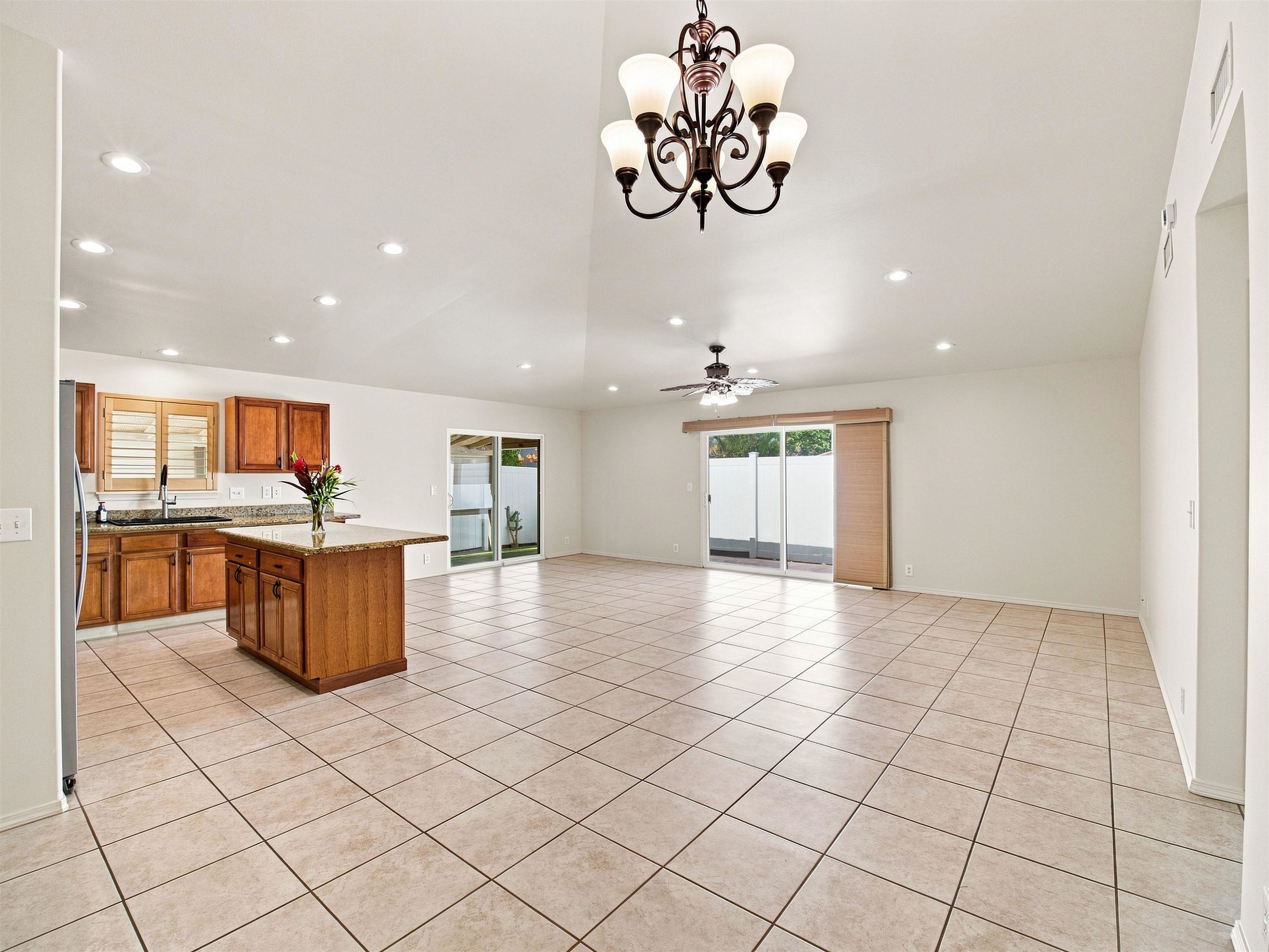 47 Polale St Property Photo 6
