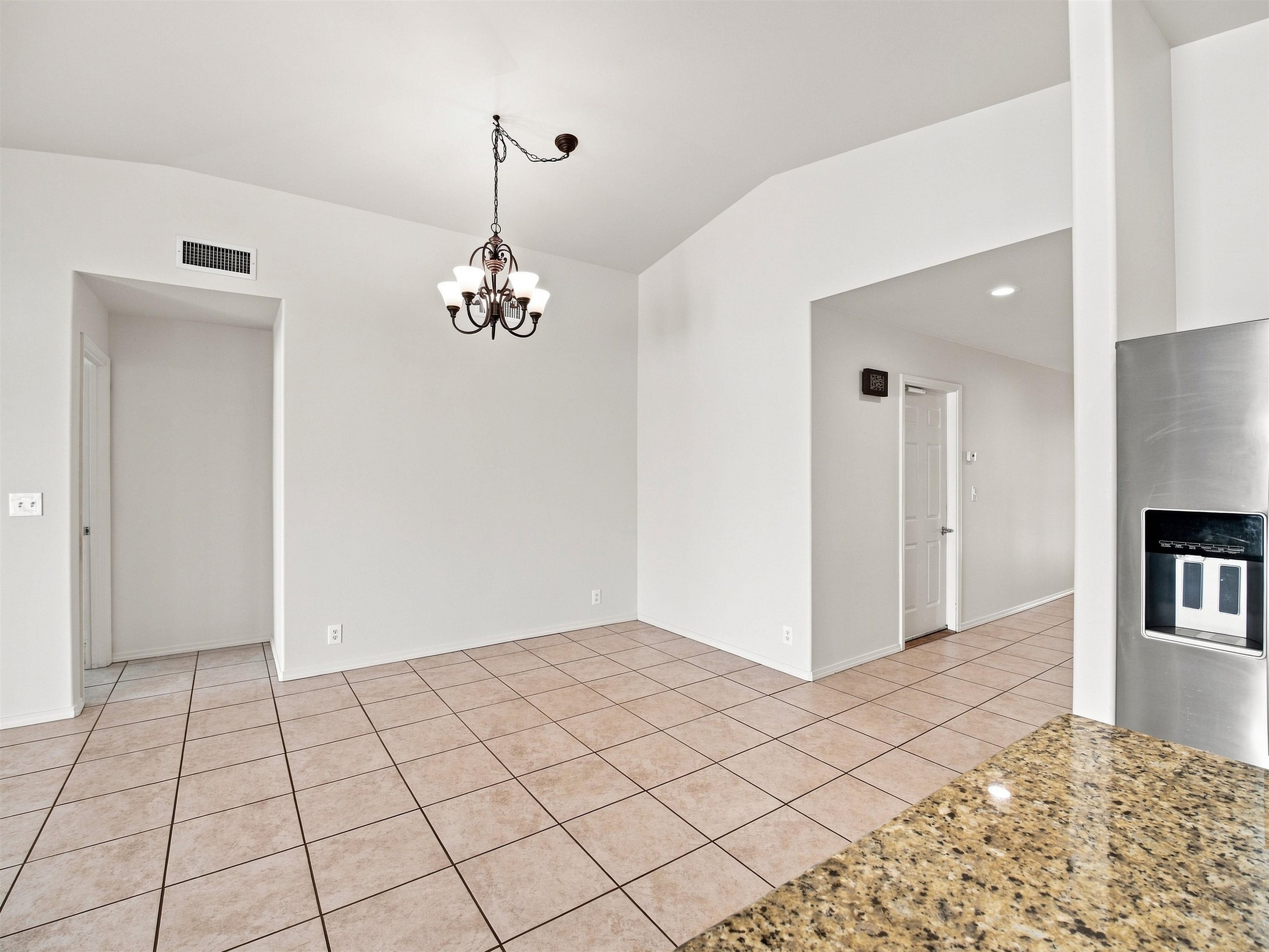 47 Polale St Property Photo 10