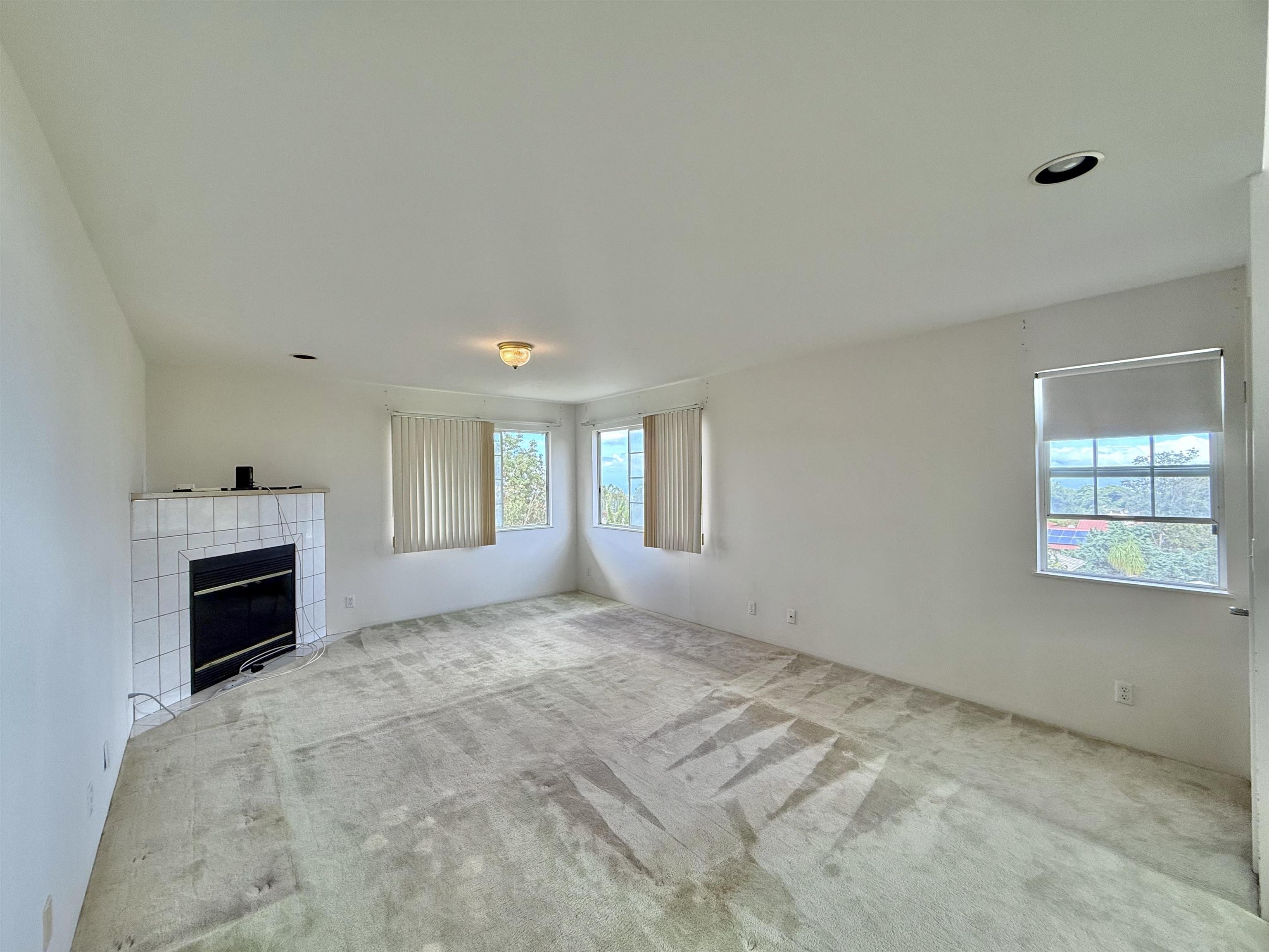 70 Akea Pl Property Photo 11
