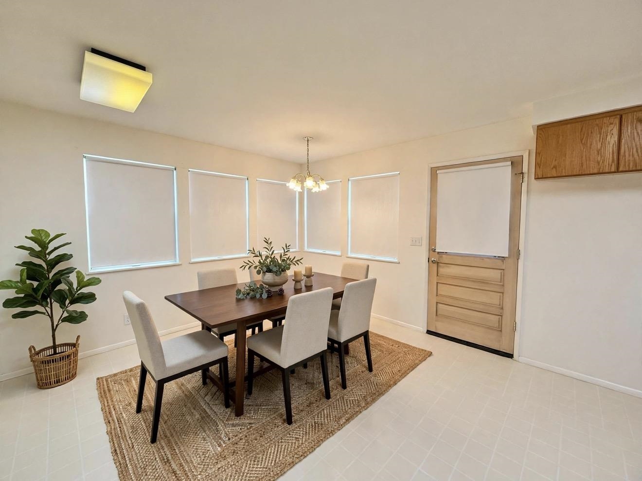 70 Akea Pl Property Photo 13