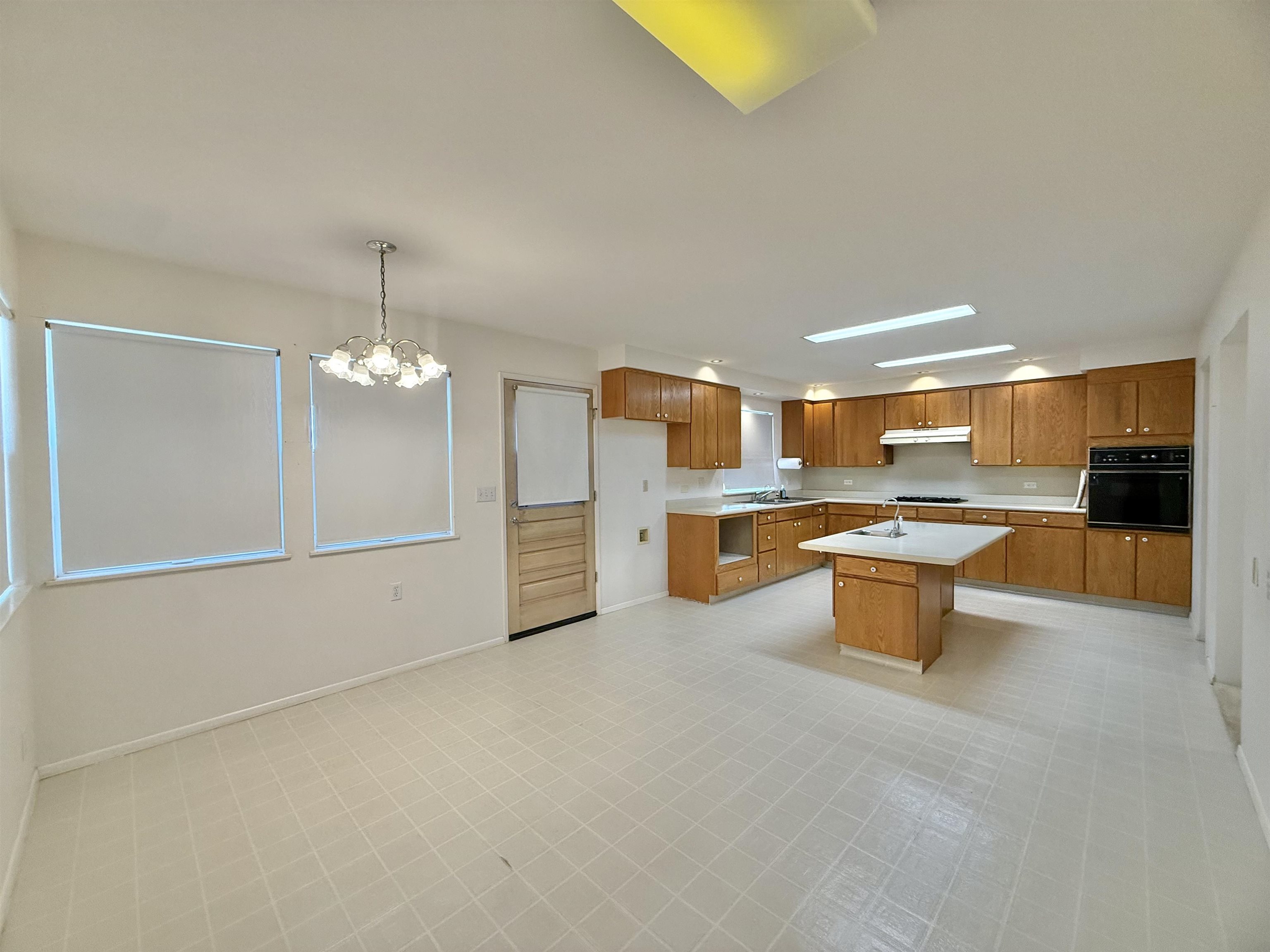 70 Akea Pl Property Photo 19