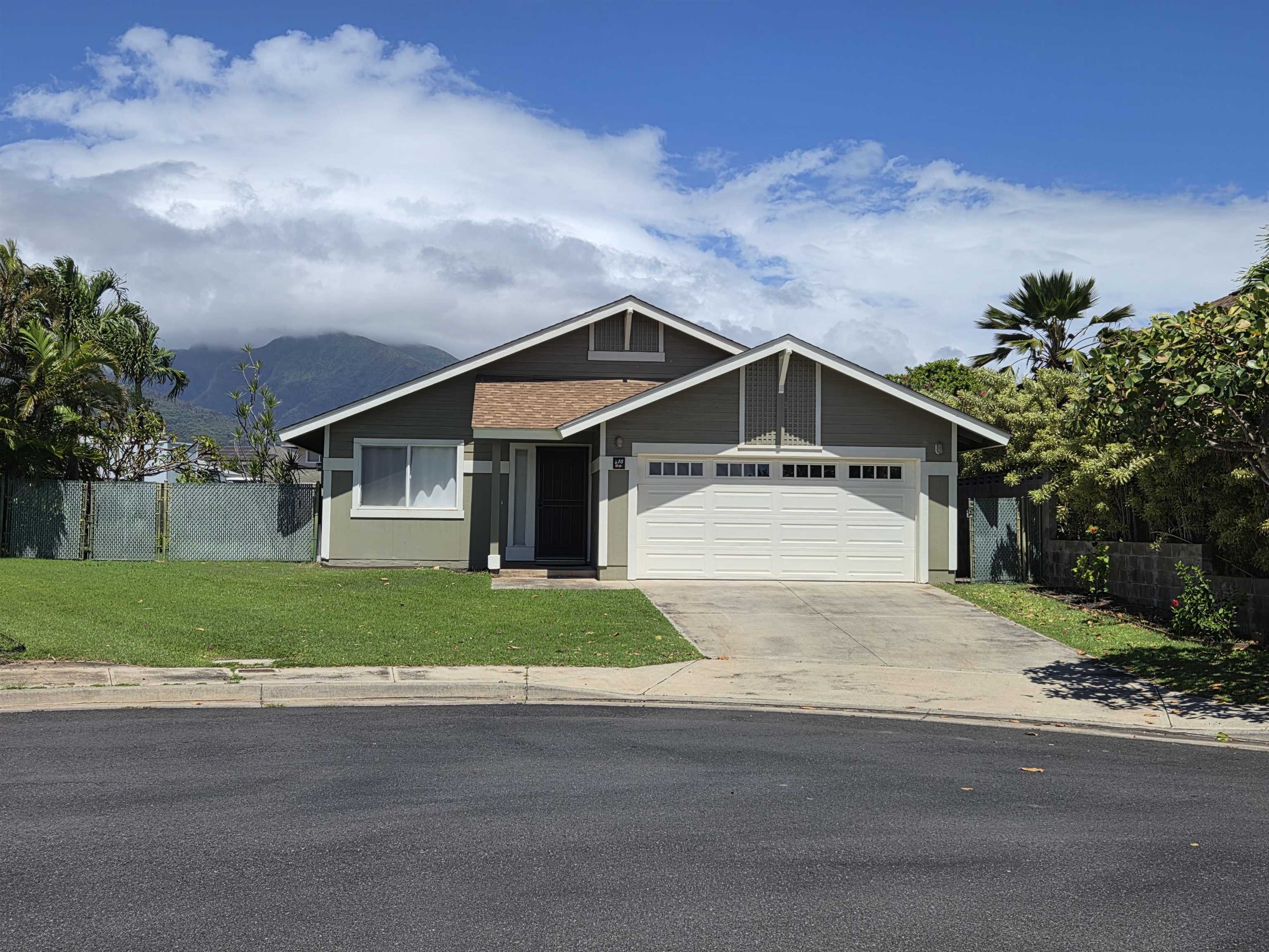 10 Kuuohana Way Property Photo 1