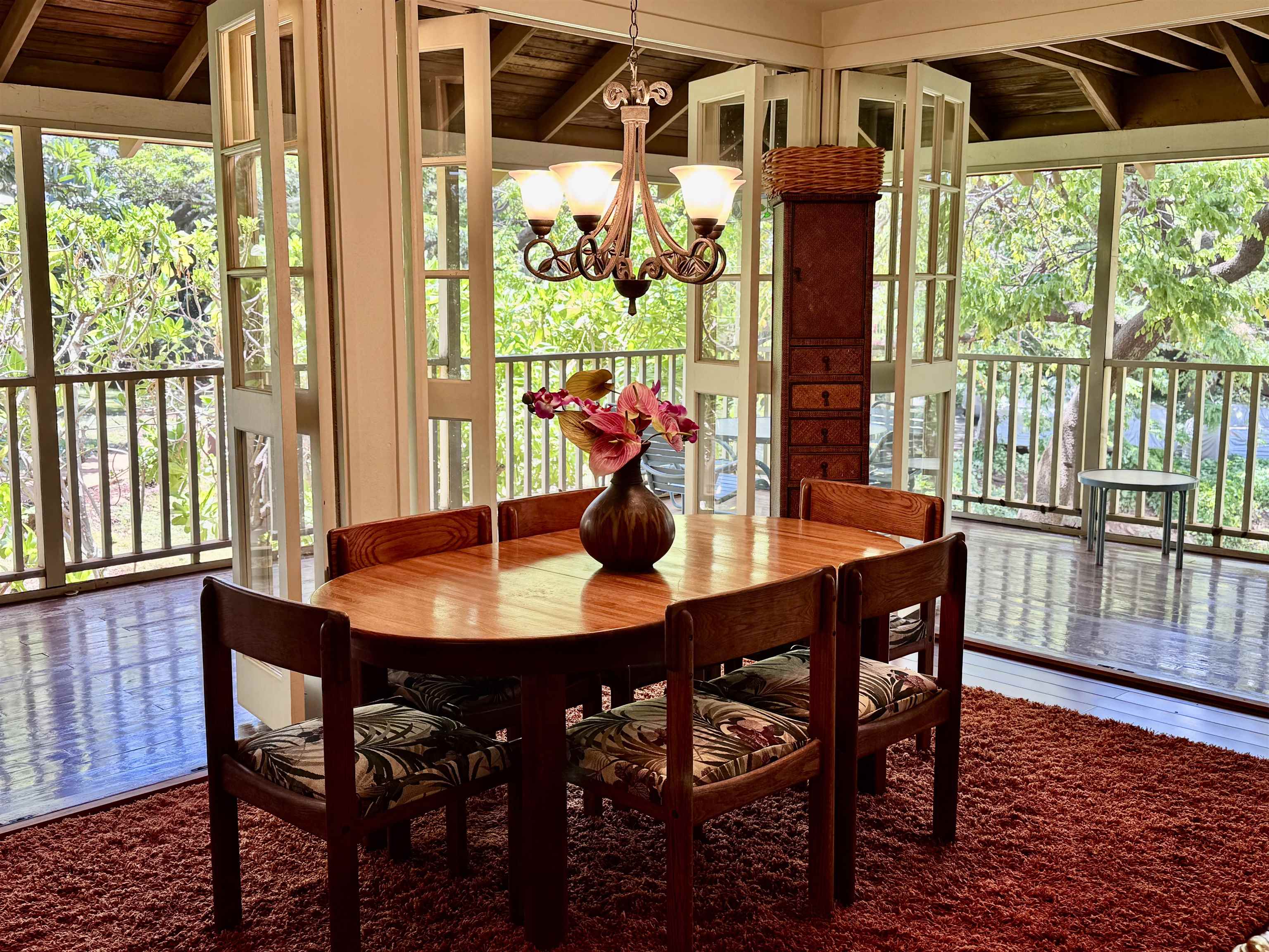 100 Lio Pl Property Photo 8