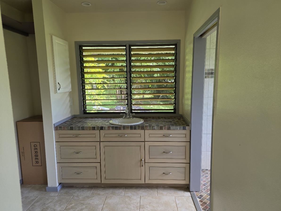 1063 Kauhikoa Rd Property Photo 17