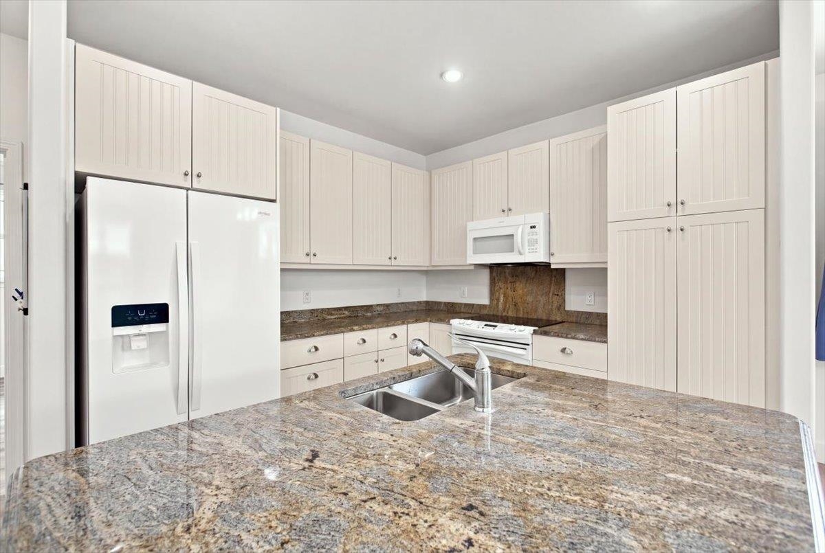 292 Maka Hou Loop Property Photo 4