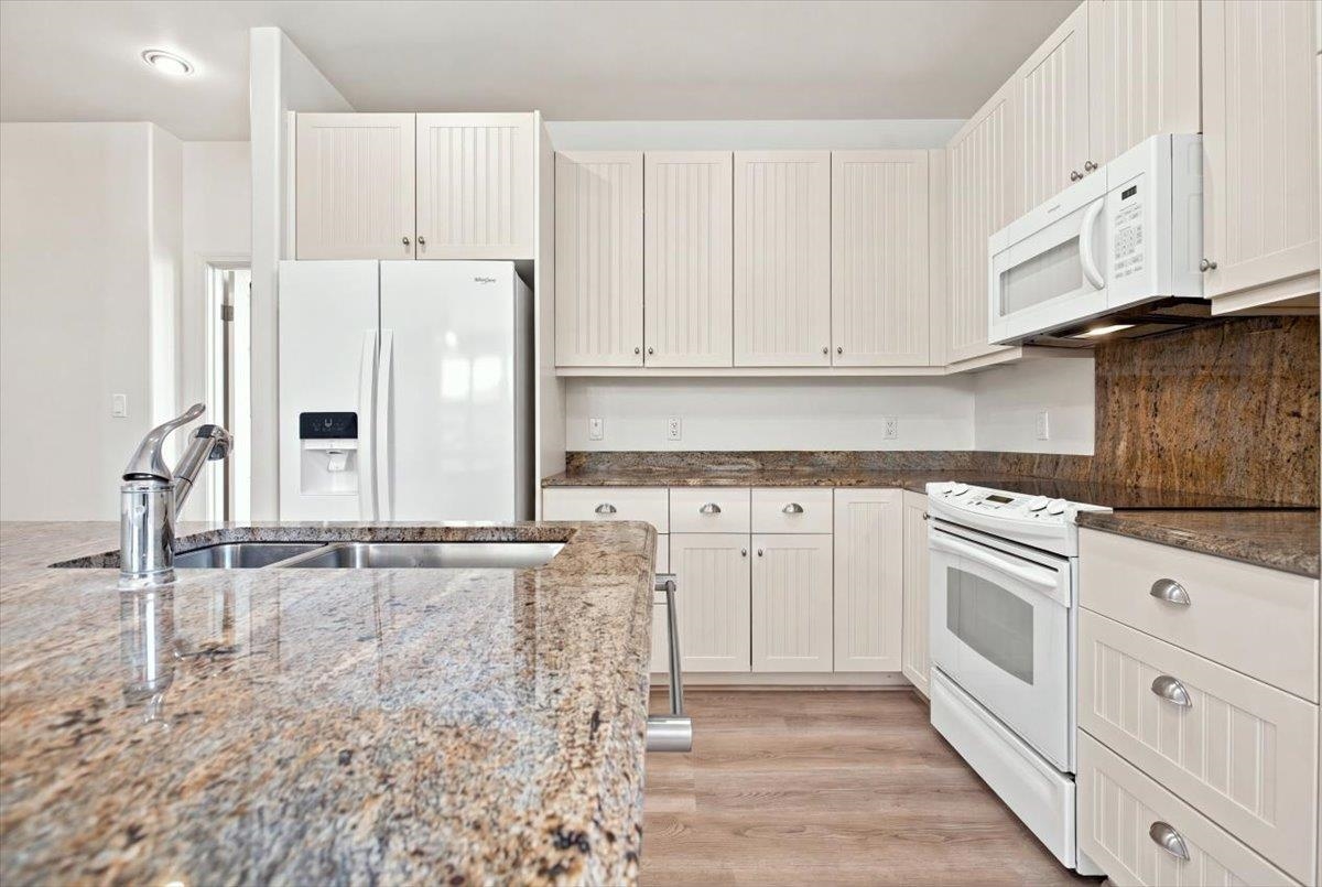 292 Maka Hou Loop Property Photo 8