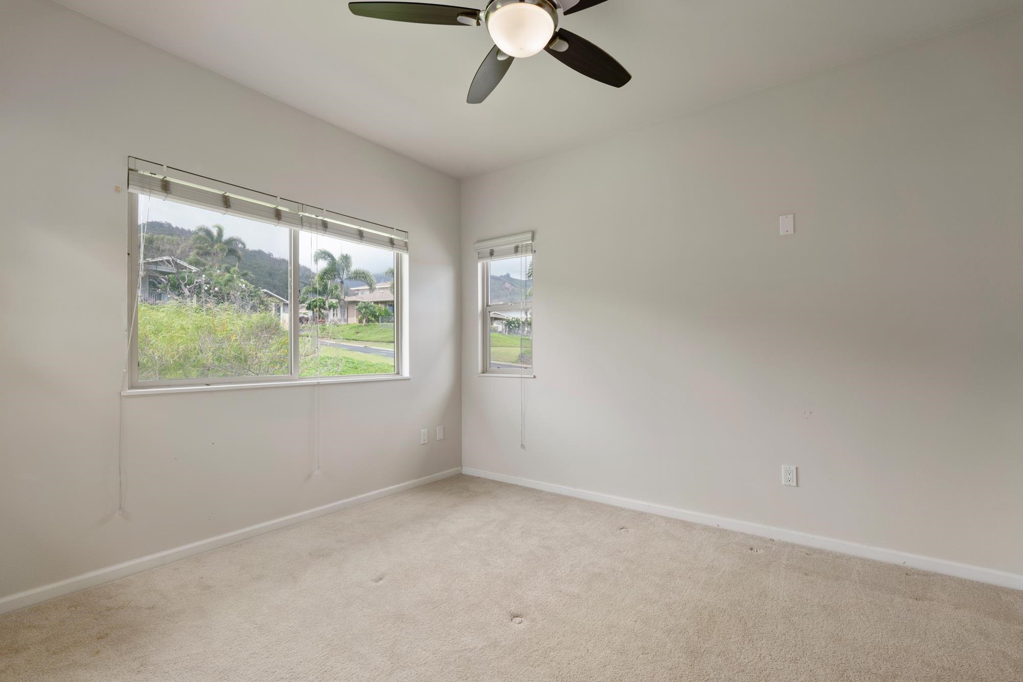 119 Hoowaiwai Loop Property Photo 32