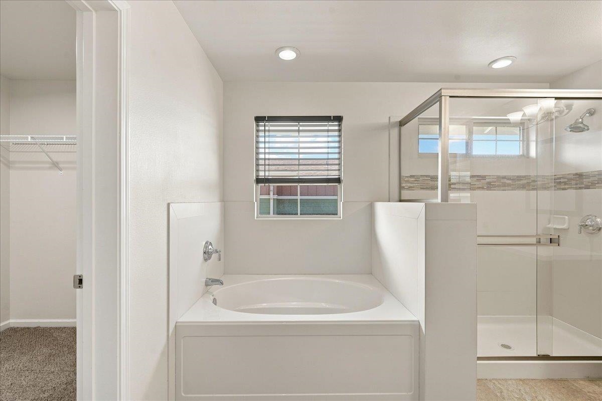 589 Hoe Kawele Ln Property Photo 25