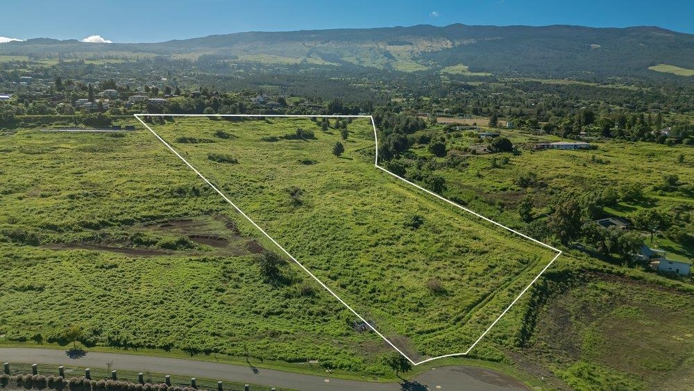 221 Kalelemuku Pl Property Photo 6
