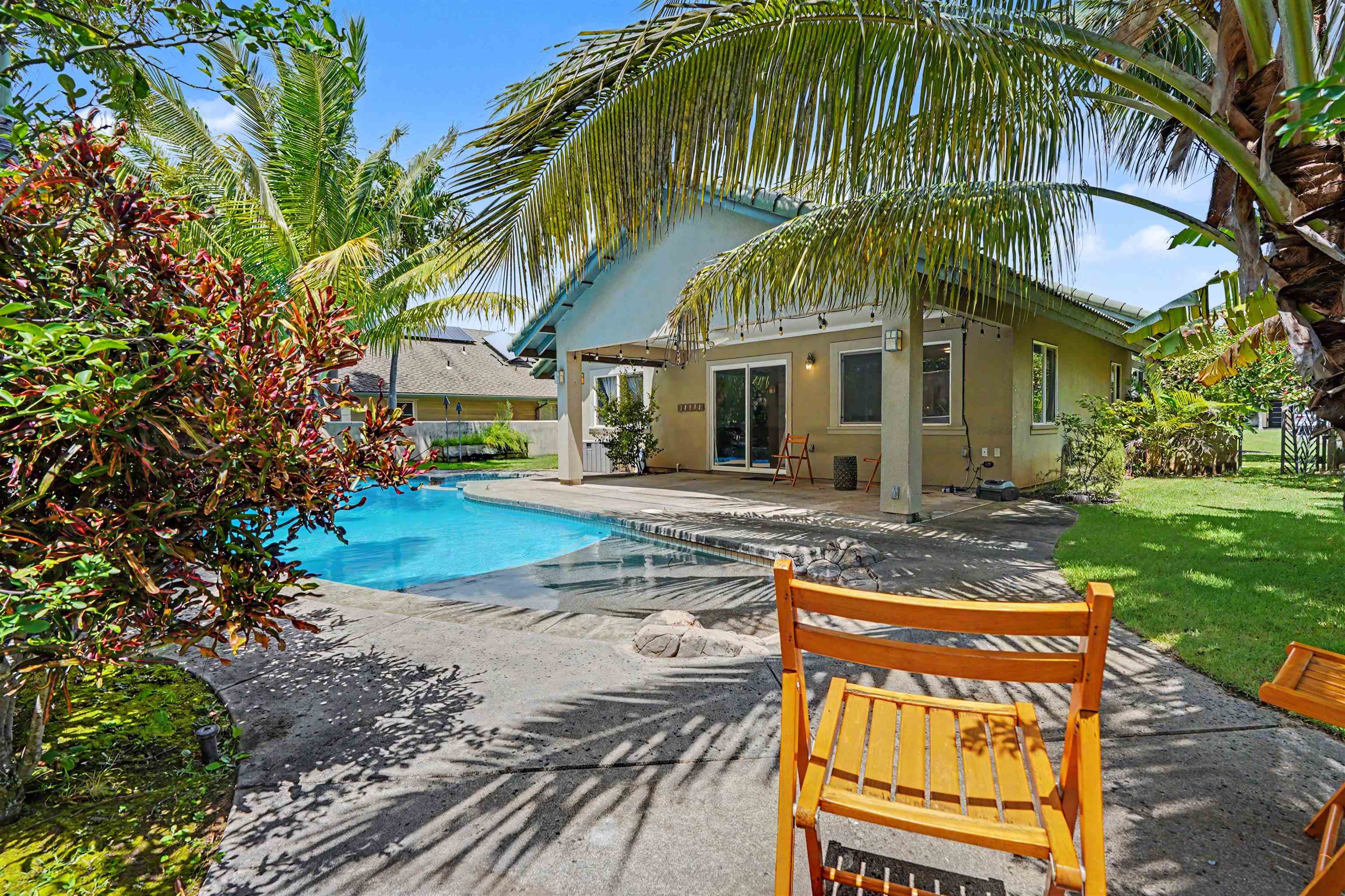 14 Inoa Po Pl Property Photo 1