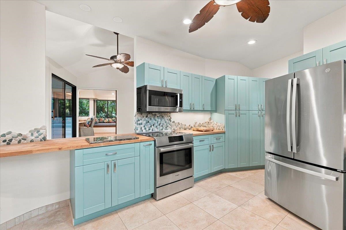 3150 Waiea Pl Property Photo 16