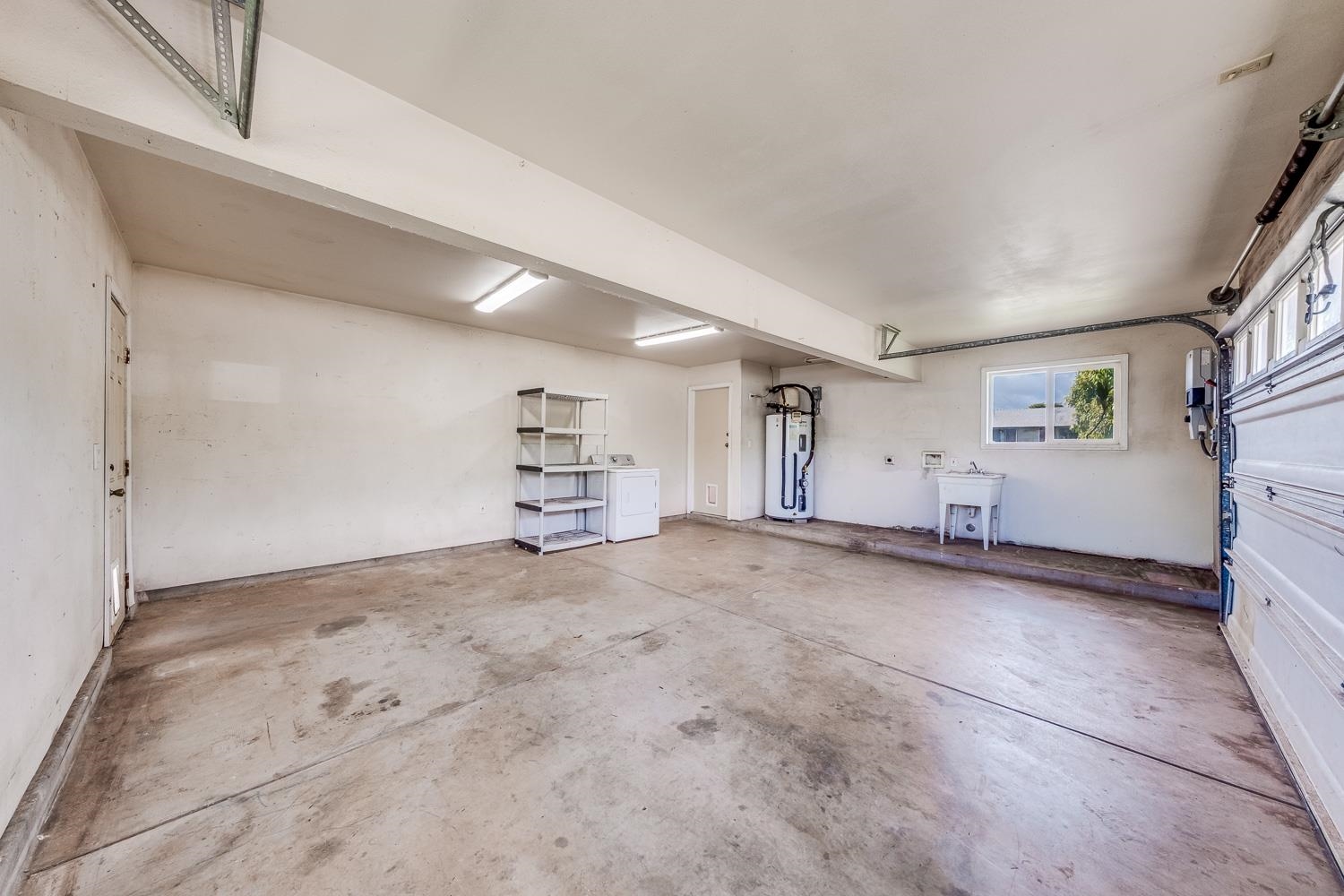 296 Kenolio Rd Property Photo 31