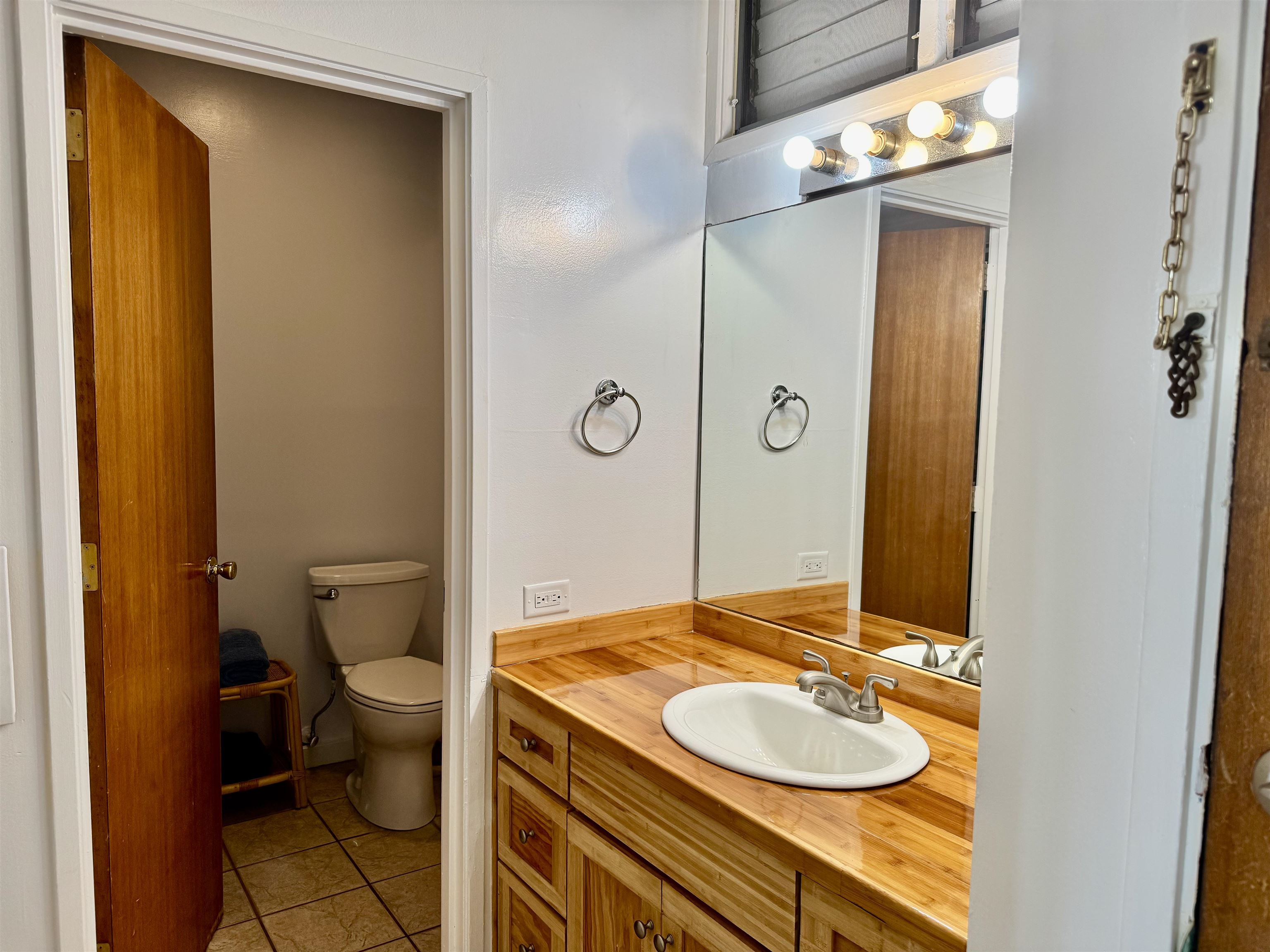 255 Kepuhi Pl Property Photo 6