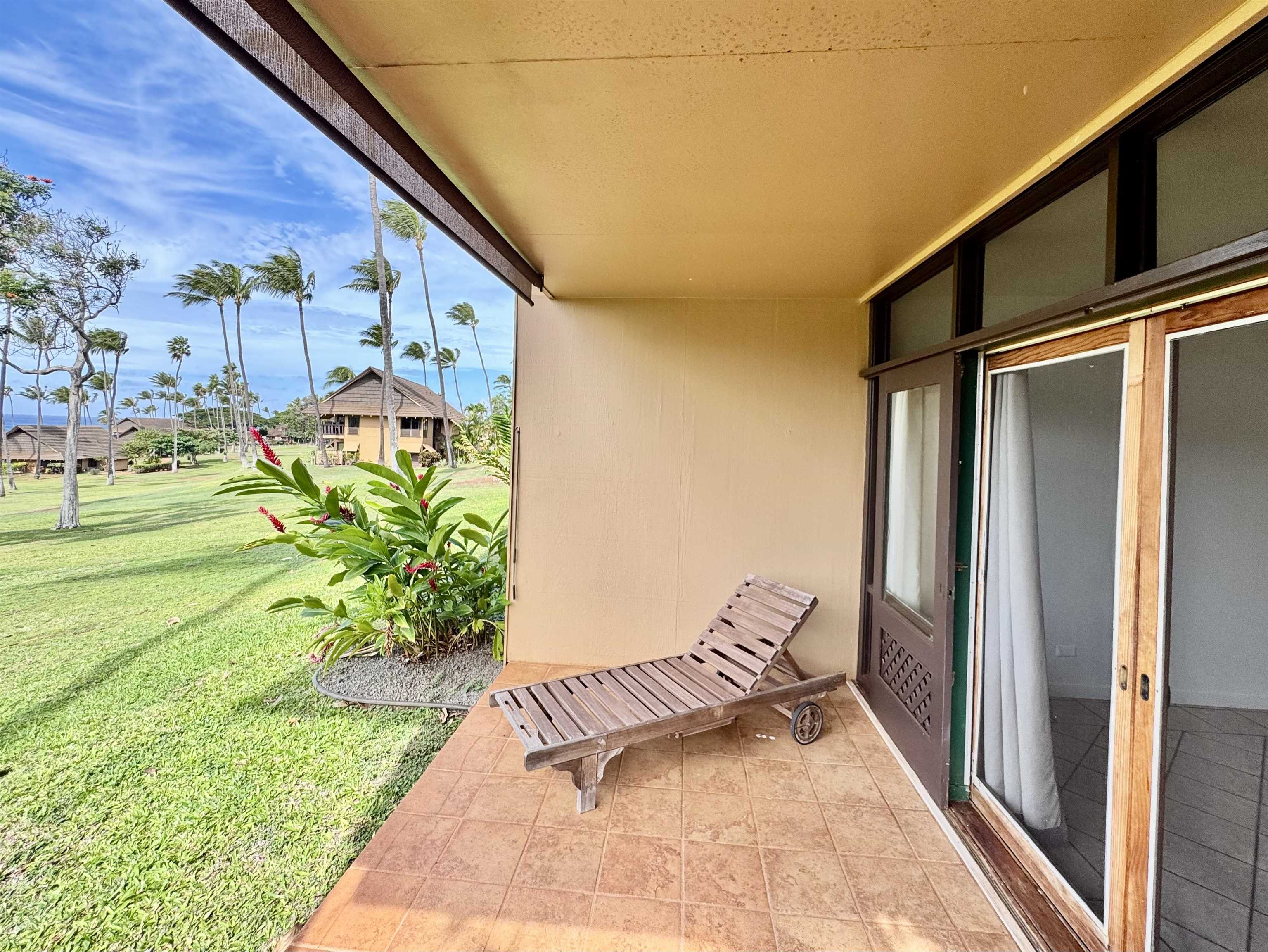 255 Kepuhi Pl Property Photo 14