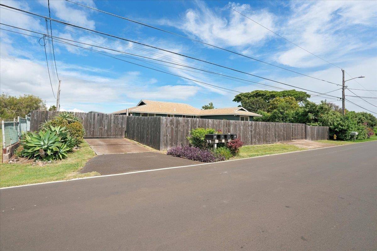 190 Aliiolani St Property Photo 49