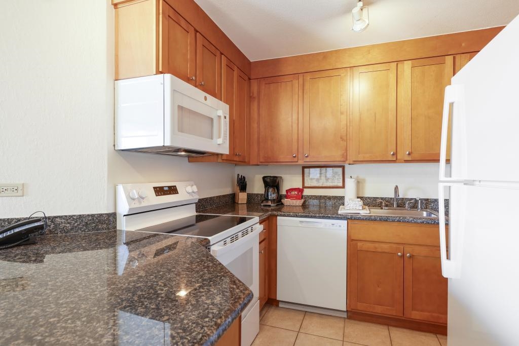 3445 Lower Honoapiilani Rd Property Photo 15
