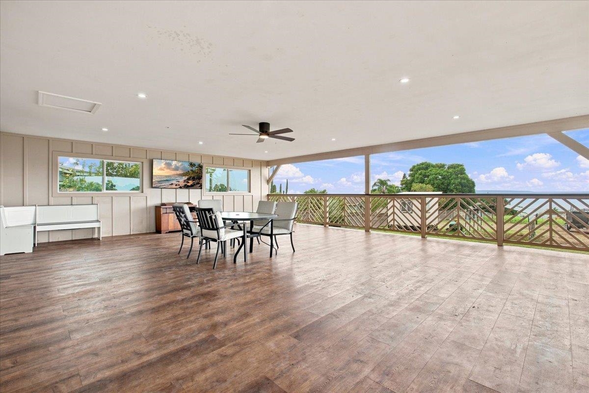 284 Alalani St Property Photo 21