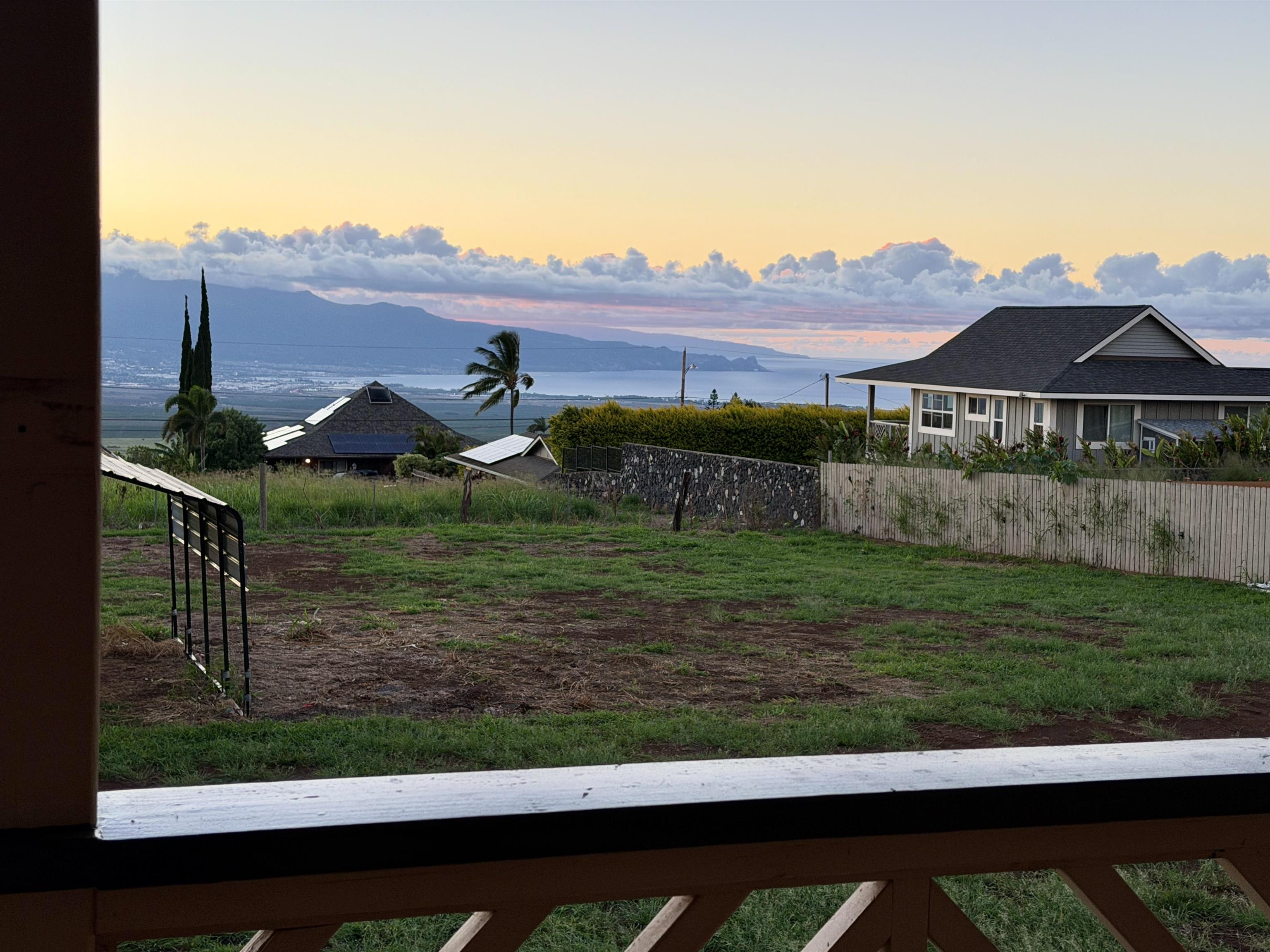 284 Alalani St Property Photo 49