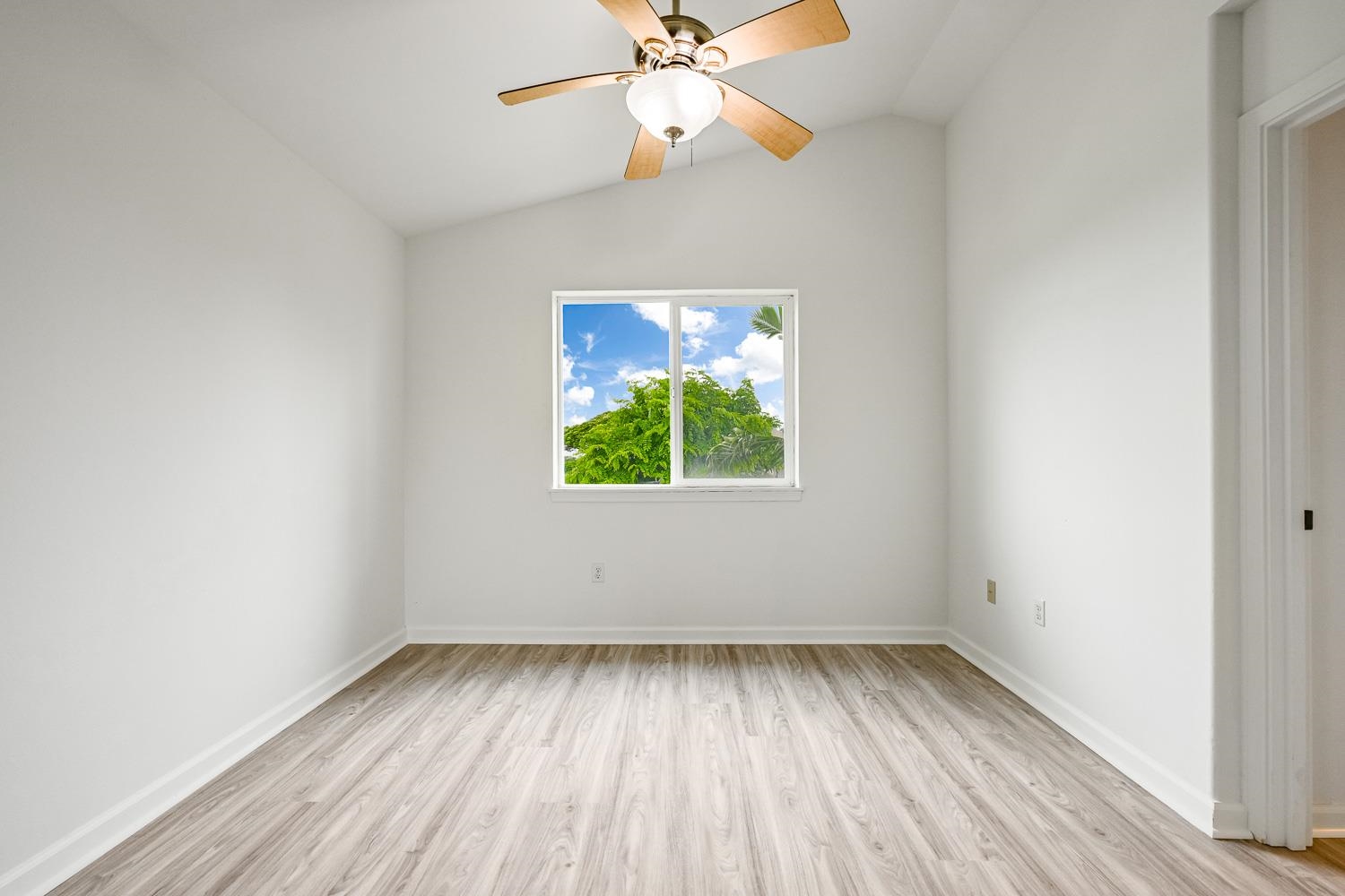 676 Meakanu Ln Property Photo 31