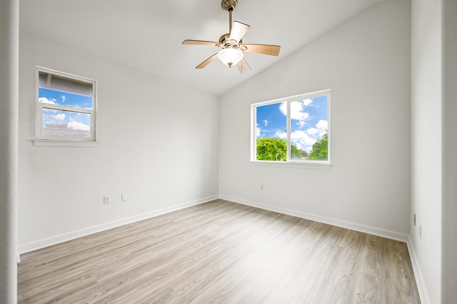 676 Meakanu Ln Property Photo 47