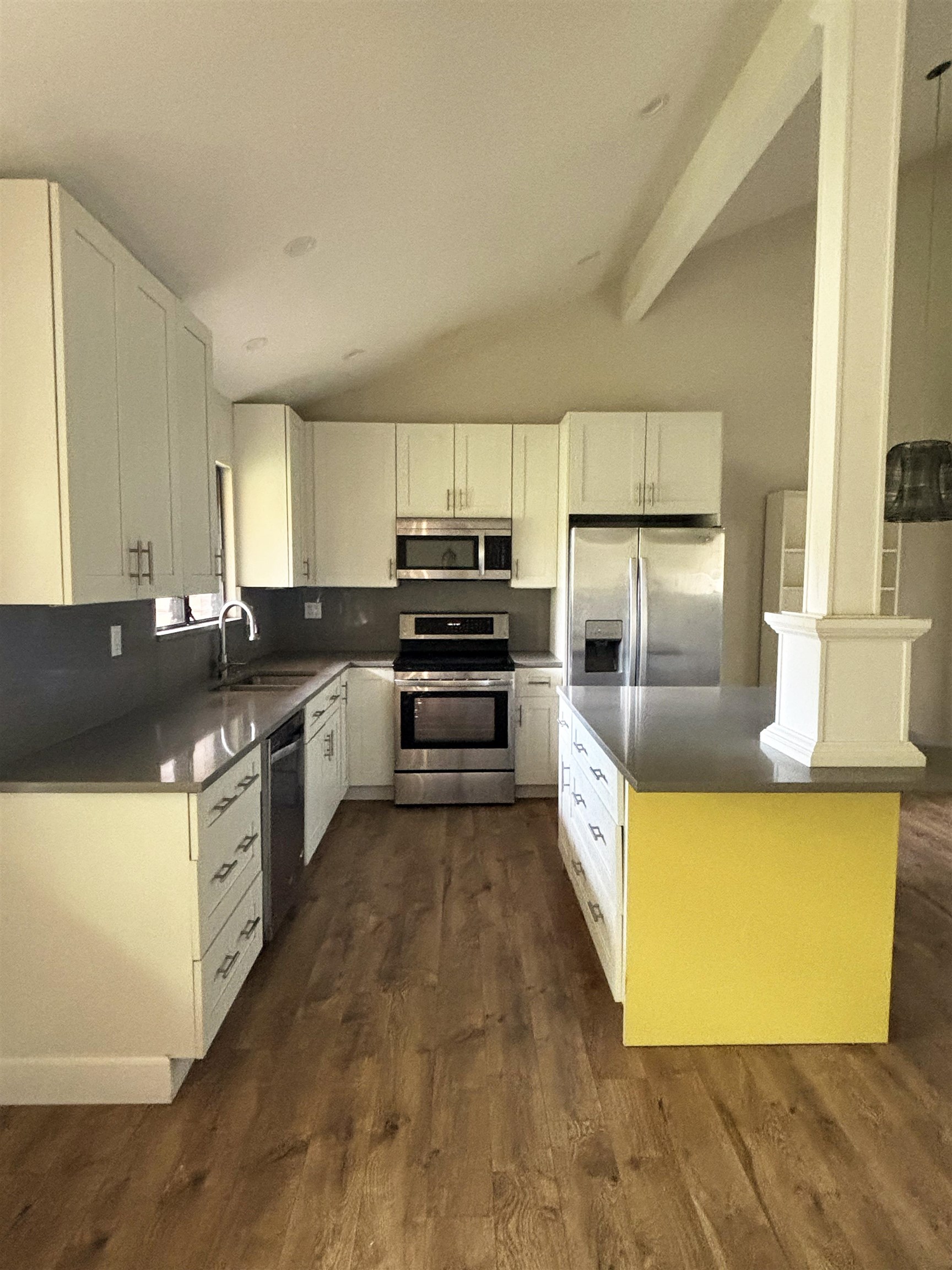410755 Property Photo 6