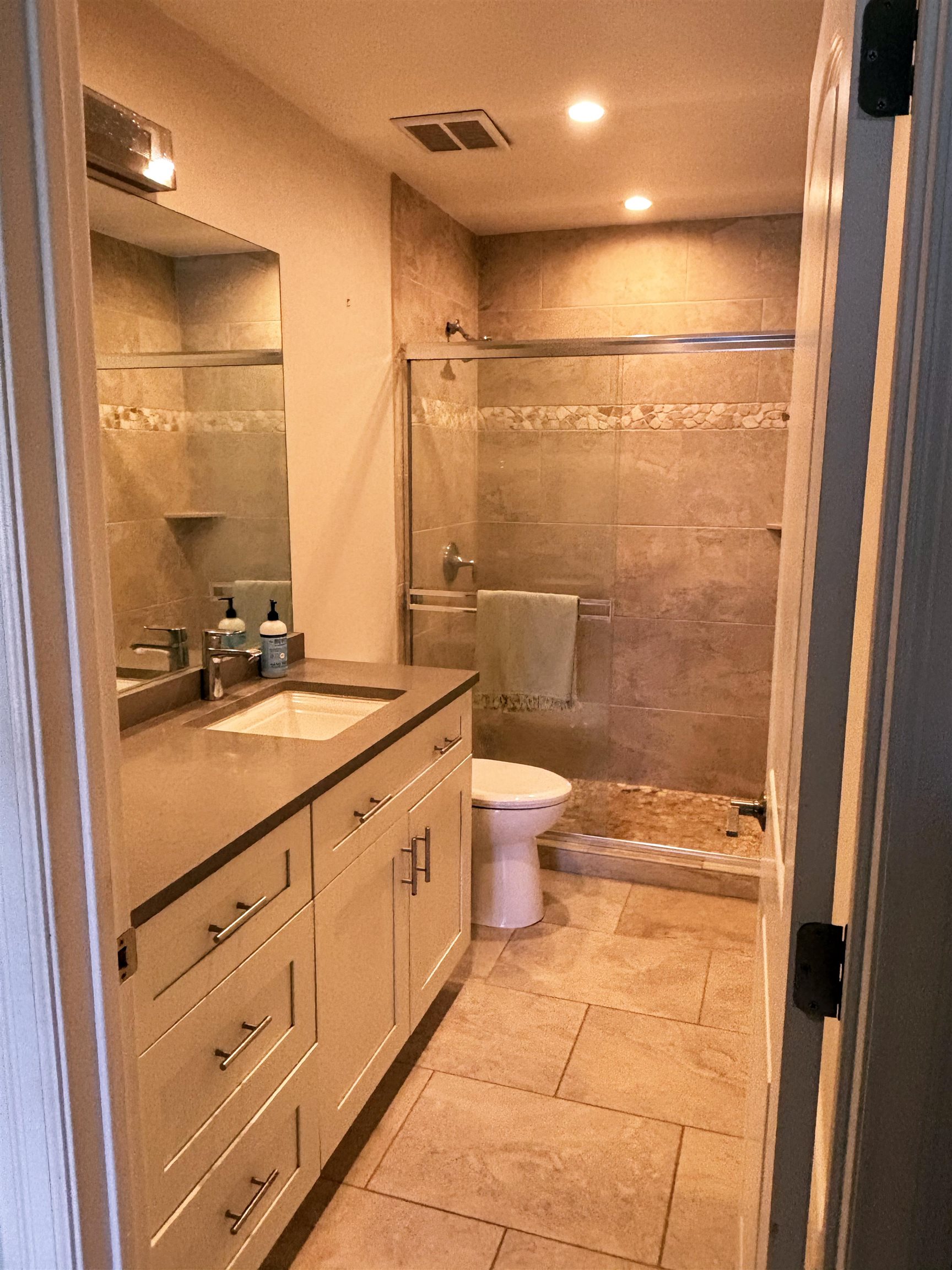 410755 Property Photo 8
