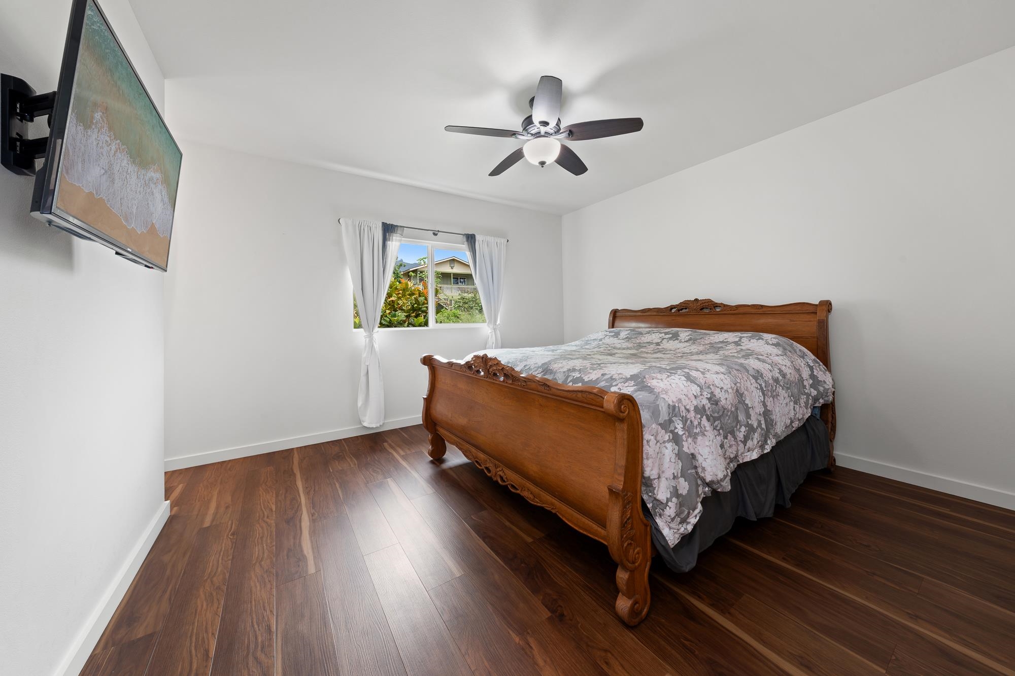 1891 Makahala Pl Property Photo 11