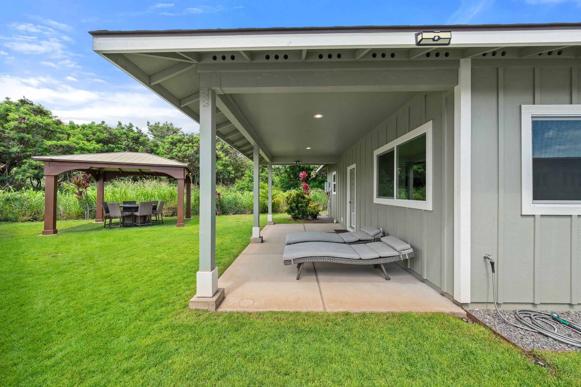1891 Makahala Pl Property Photo 15