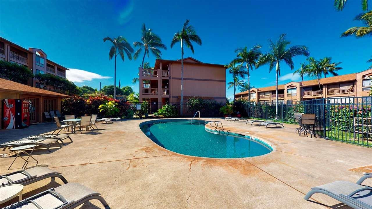 3740 Lower Honoapiilani Rd Property Photo 2
