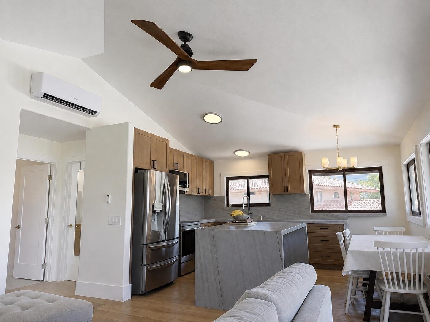 277 Keonekai Rd Property Photo 5
